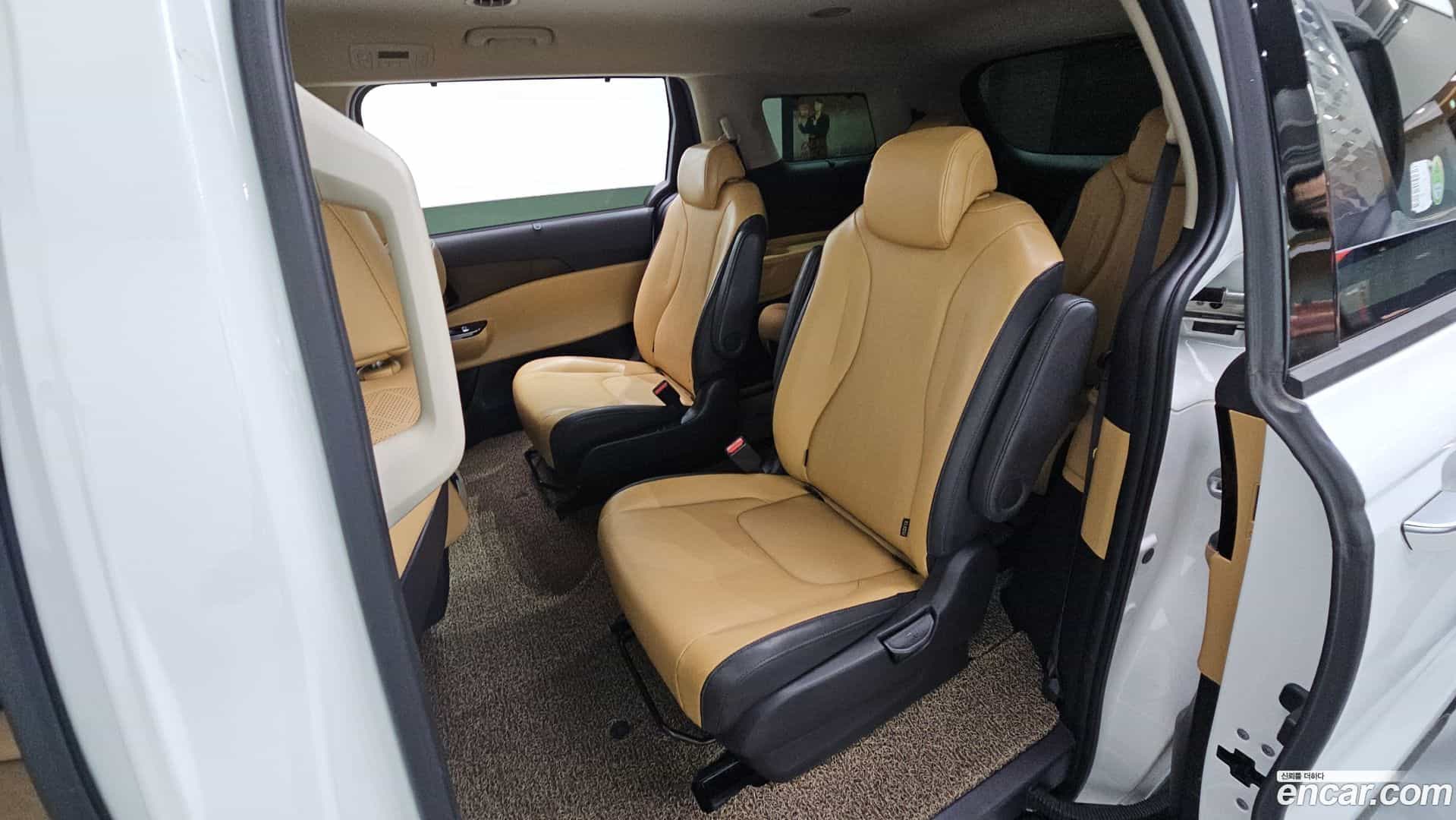 Canival Kia 2023.2-OPTION-016