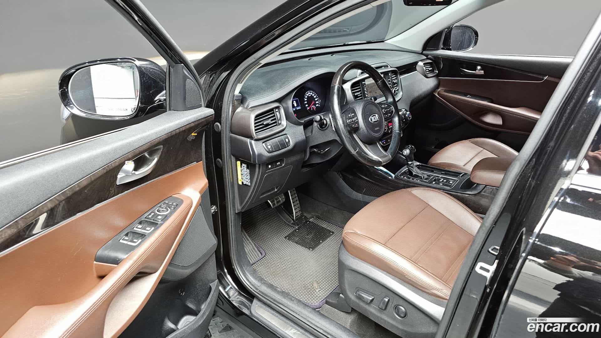 Sorento Kia 2017.0-OPTION-016