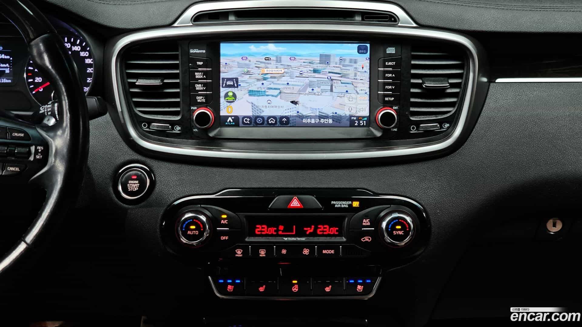 Sorento Kia 2017.0-OPTION-018