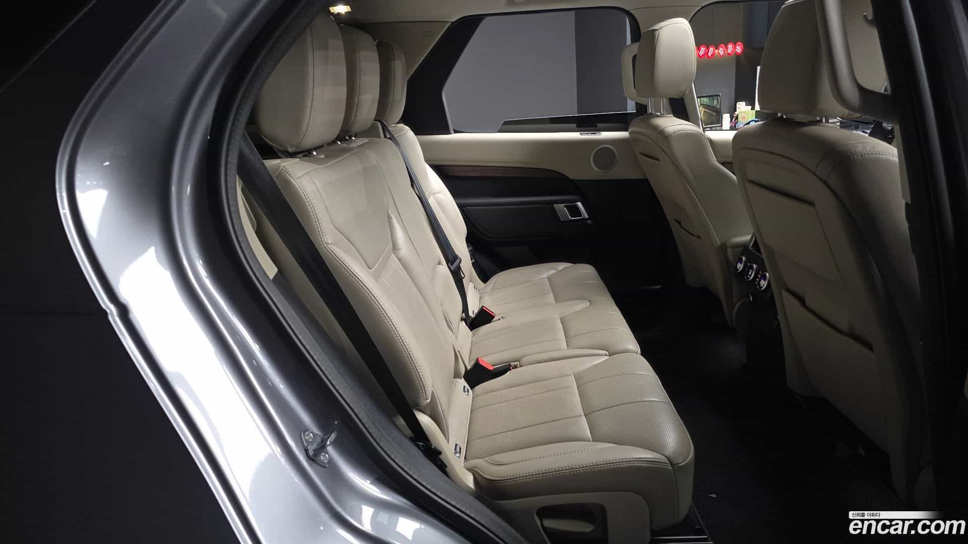 Discovery Land Rover 2020.11-OPTION-016