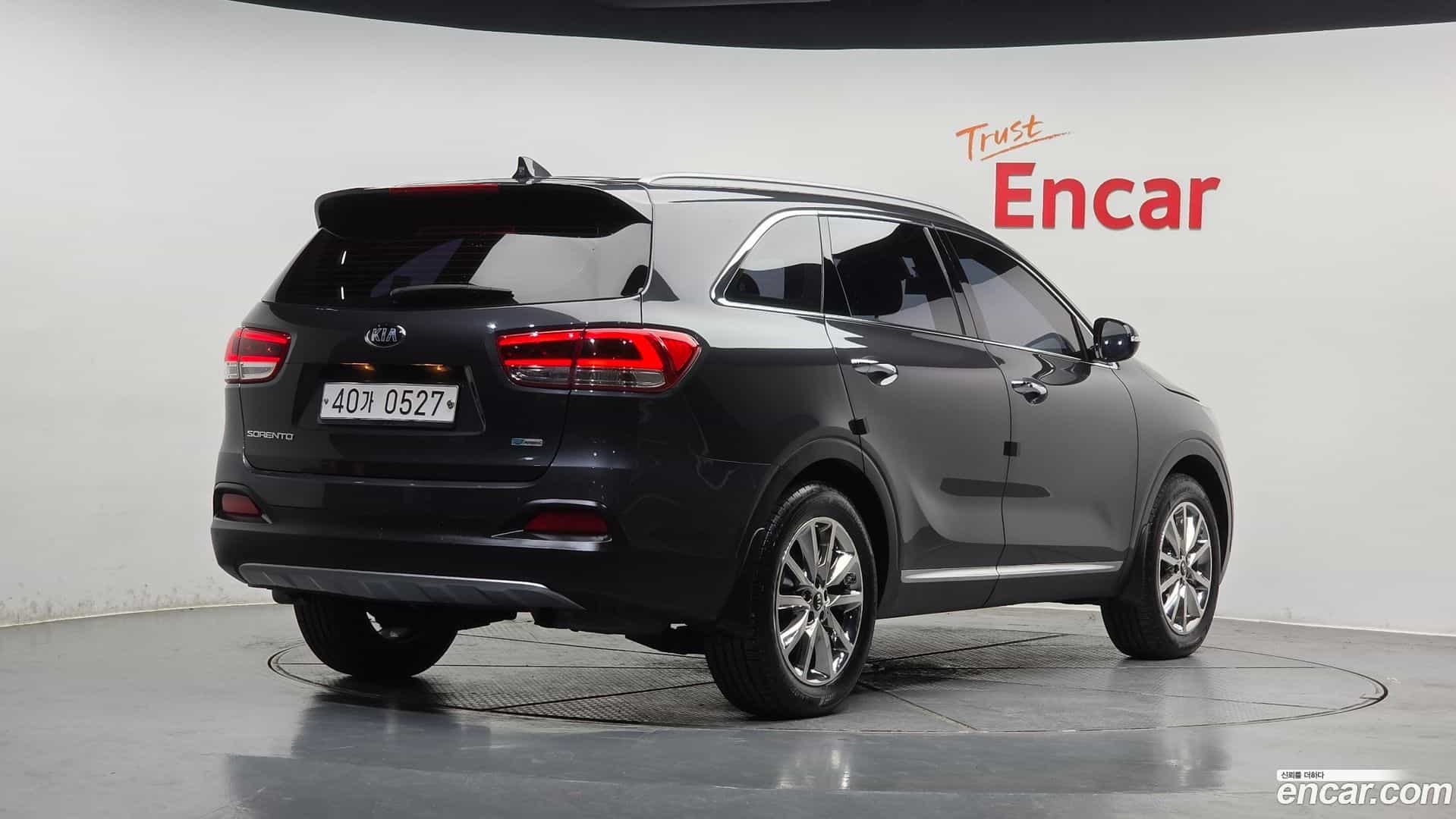 Sorento Kia 2016.8-OUTER-002