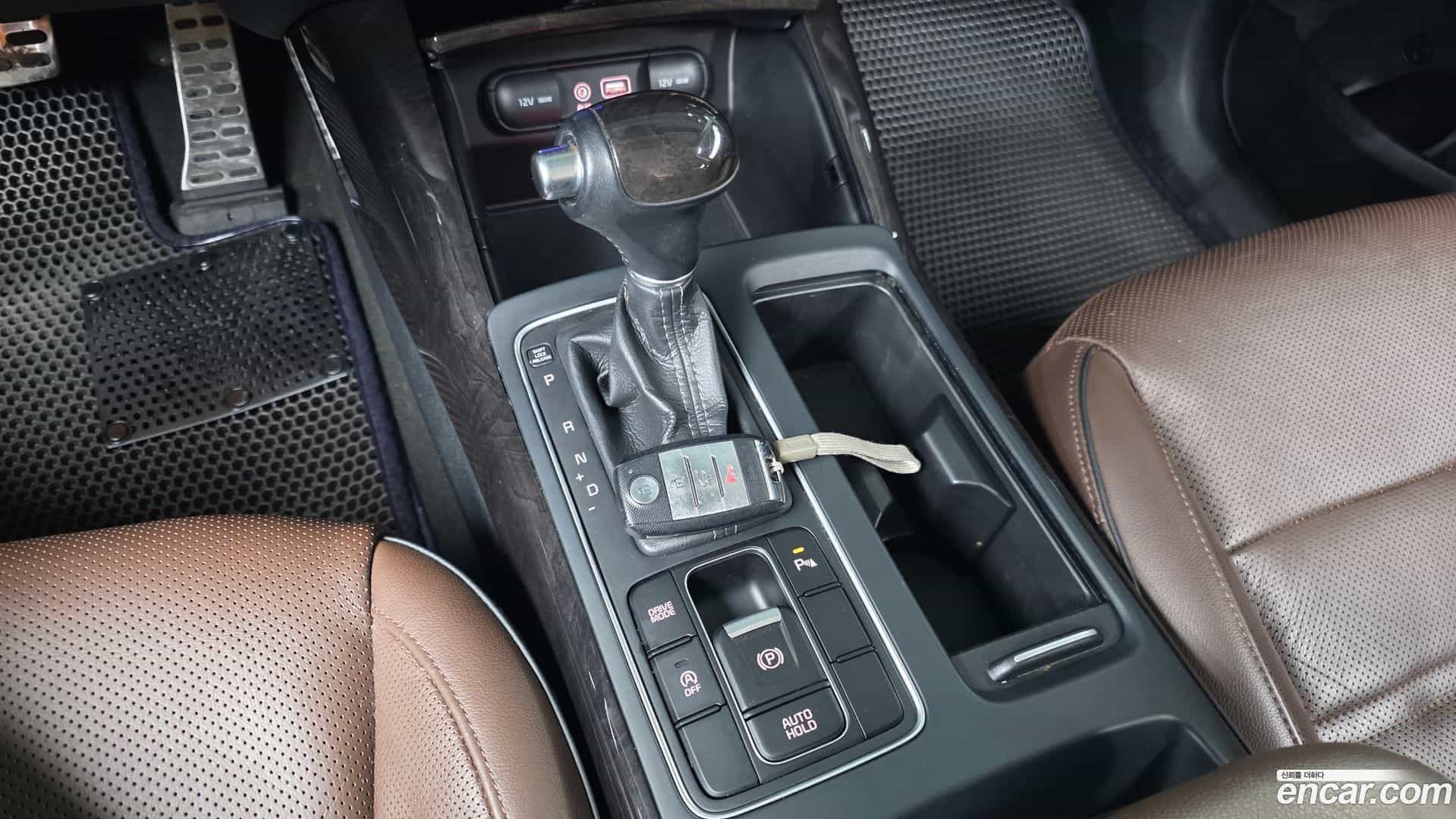 Sorento Kia 2016.8-INNER-009