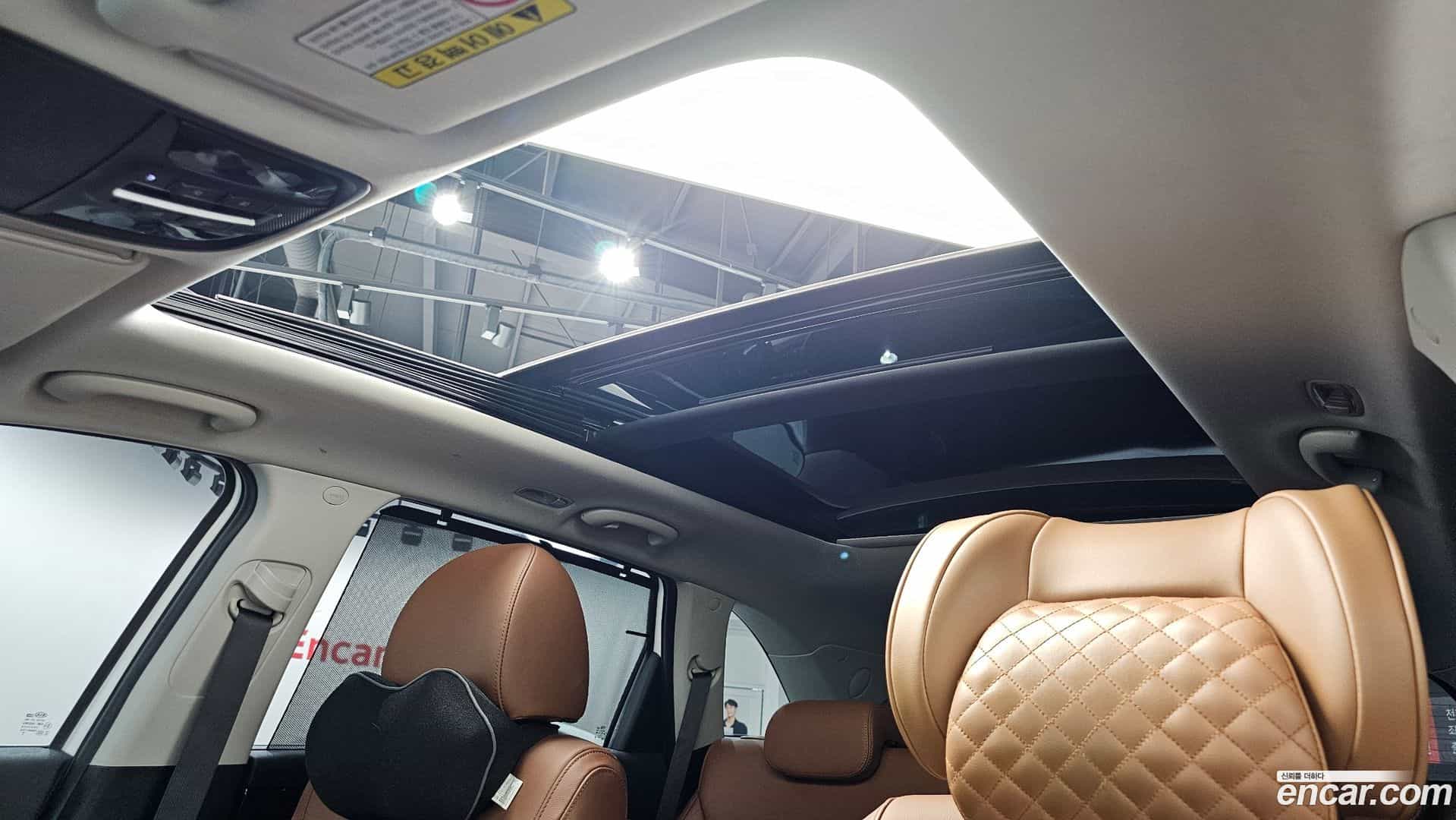 Sorento Kia 2018.6-OPTION-023