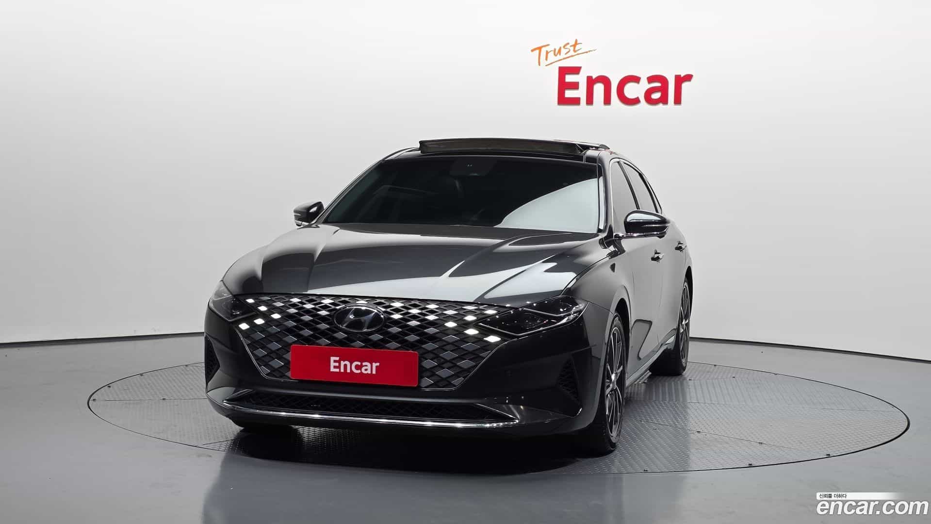 Grandeur Hyundai 2021.2-OUTER-003