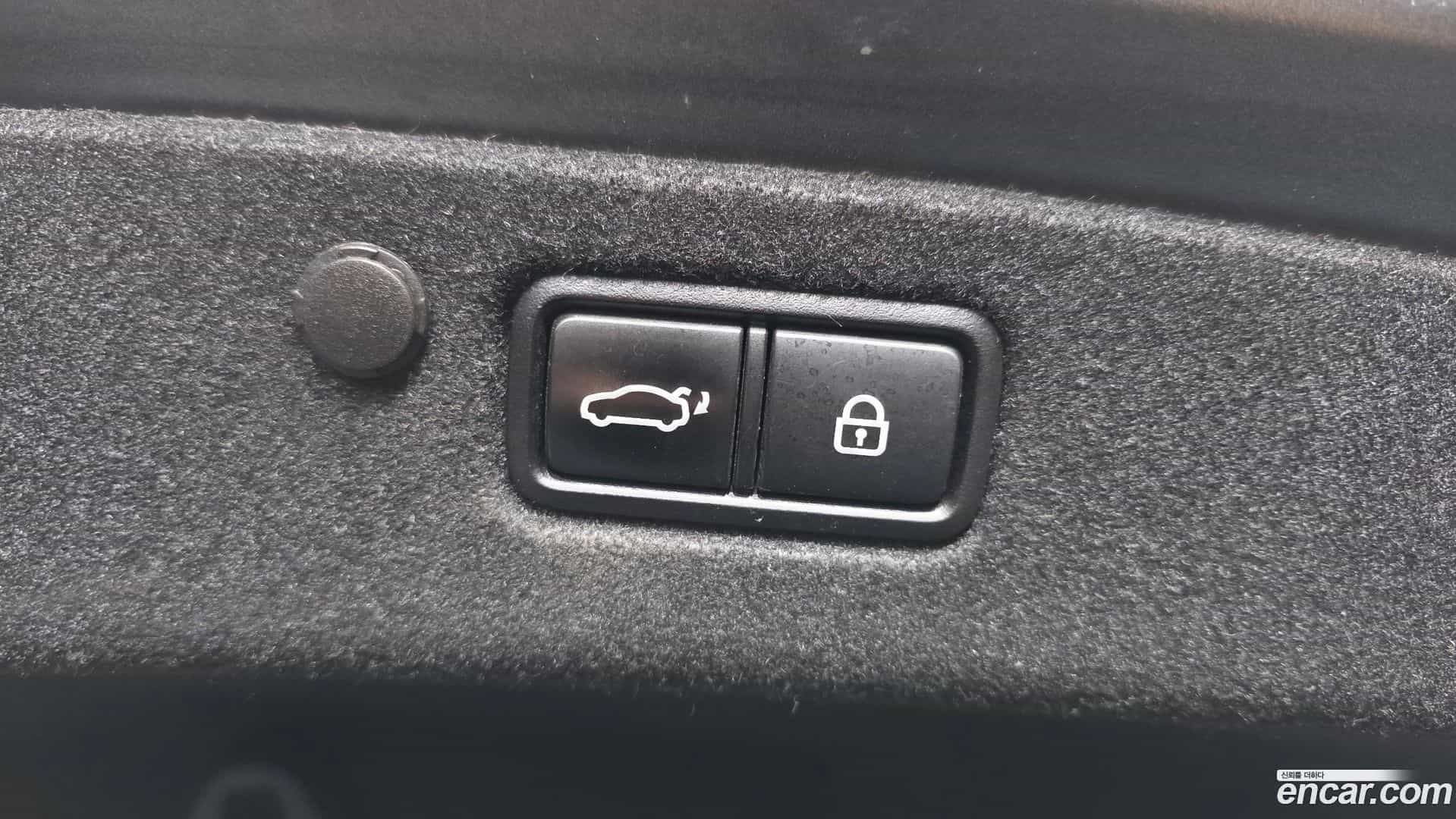Grandeur Hyundai 2021.2-OPTION-024