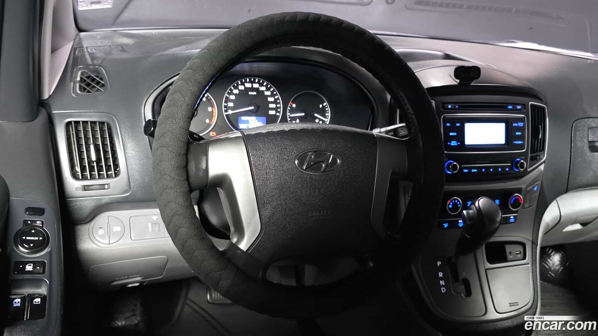 Starex Hyundai 2018.6-OPTION-017