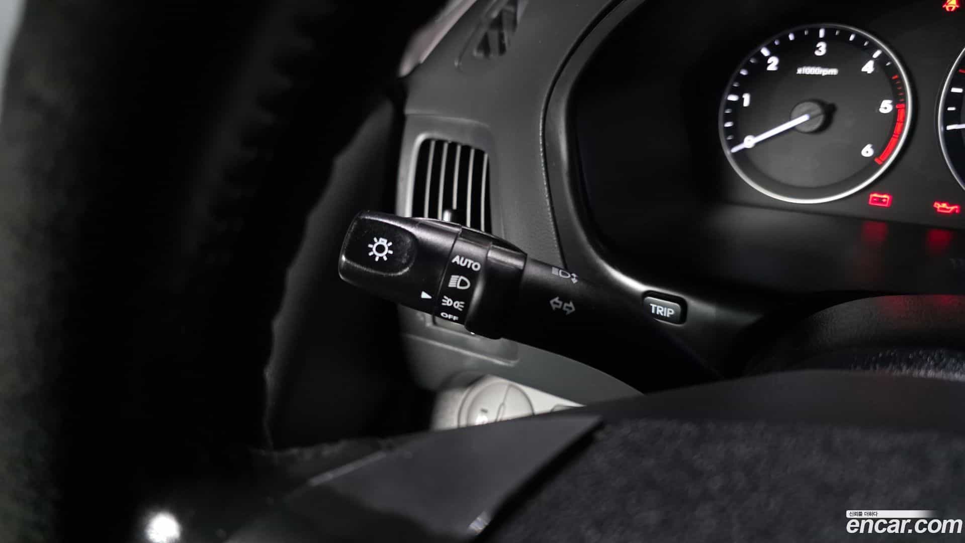 Starex Hyundai 2018.6-OPTION-021