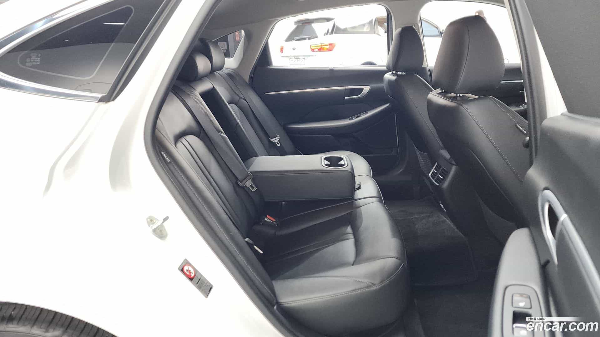 Sonata Hyundai 2019.4-OPTION-016