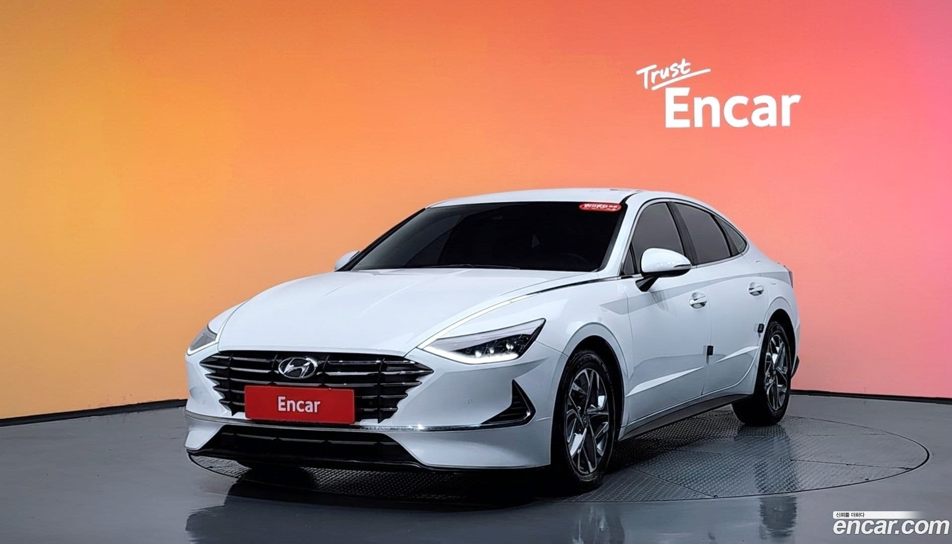 Main__Slider__Photo:Sonata Hyundai 2019.4-0
