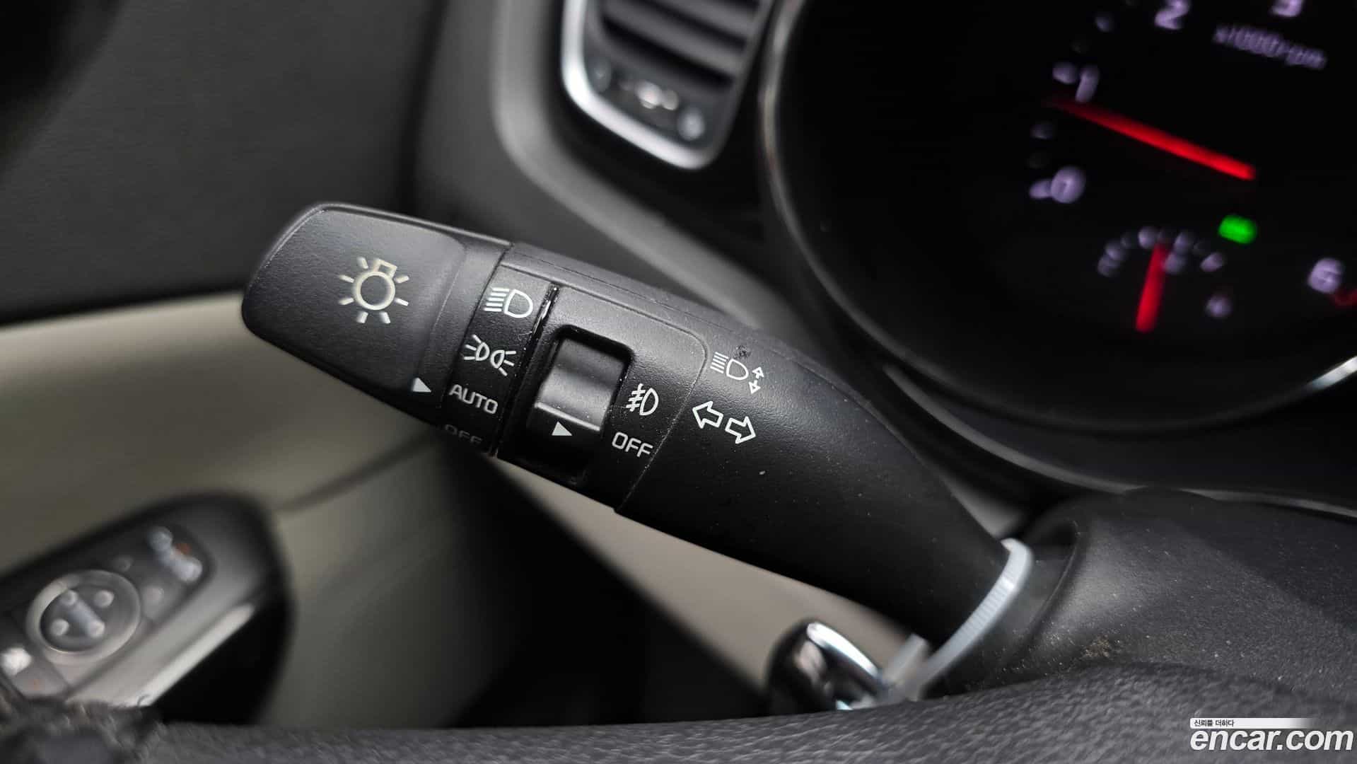 Canival Kia 2015.7-OPTION-022