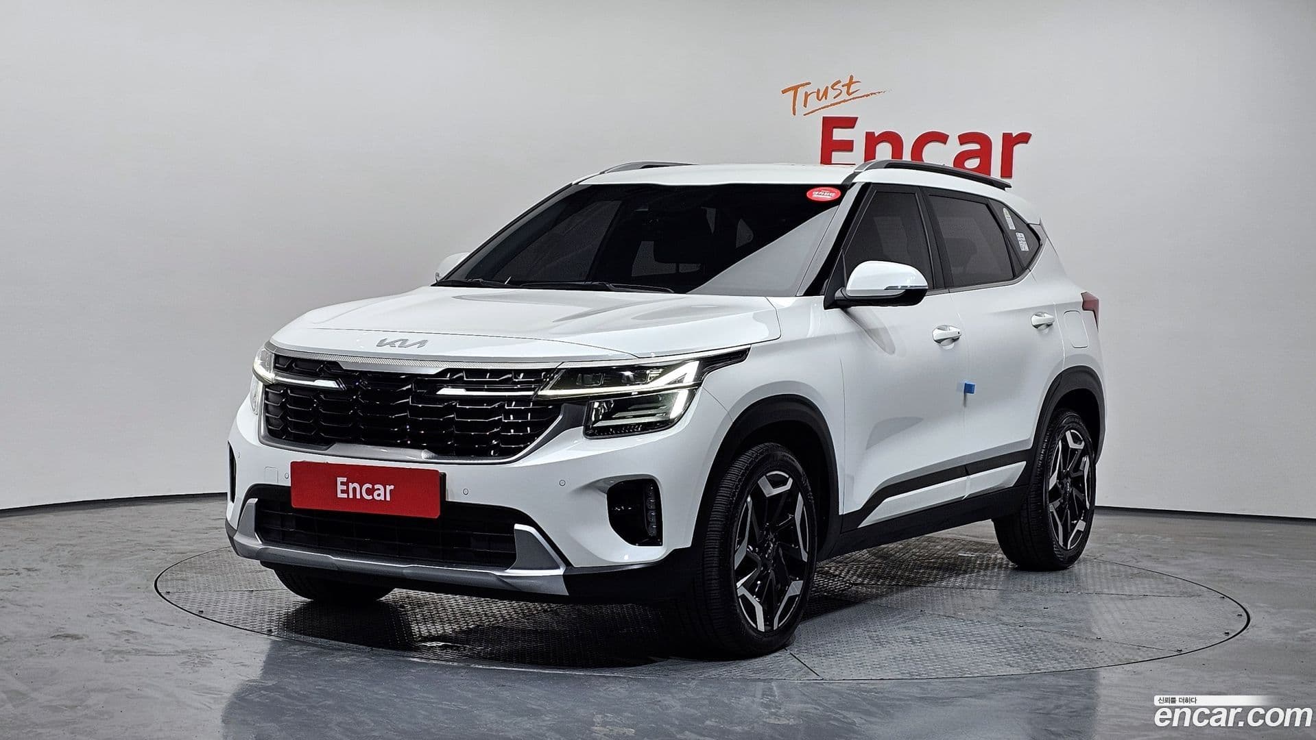 Main__Slider__Photo:Seltos Kia 2024.3-0