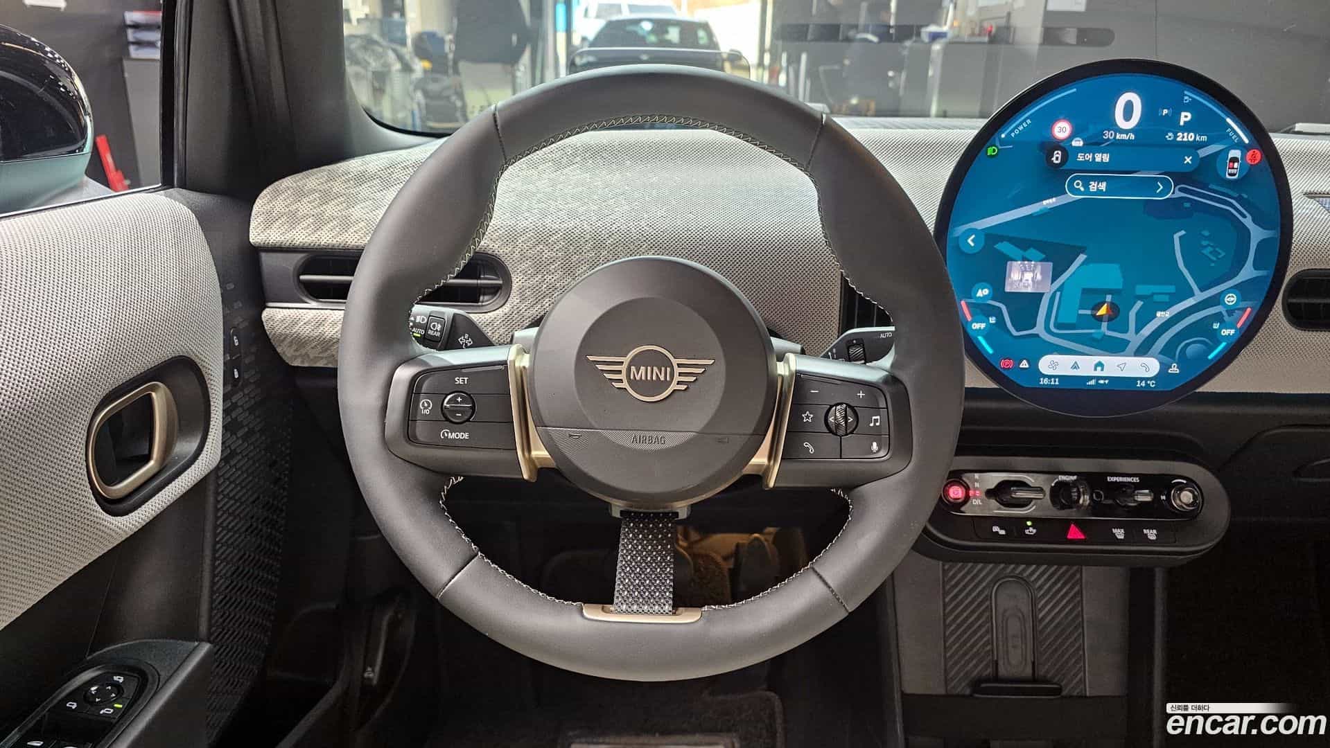 Cooper Mini 2025.2-OPTION-018