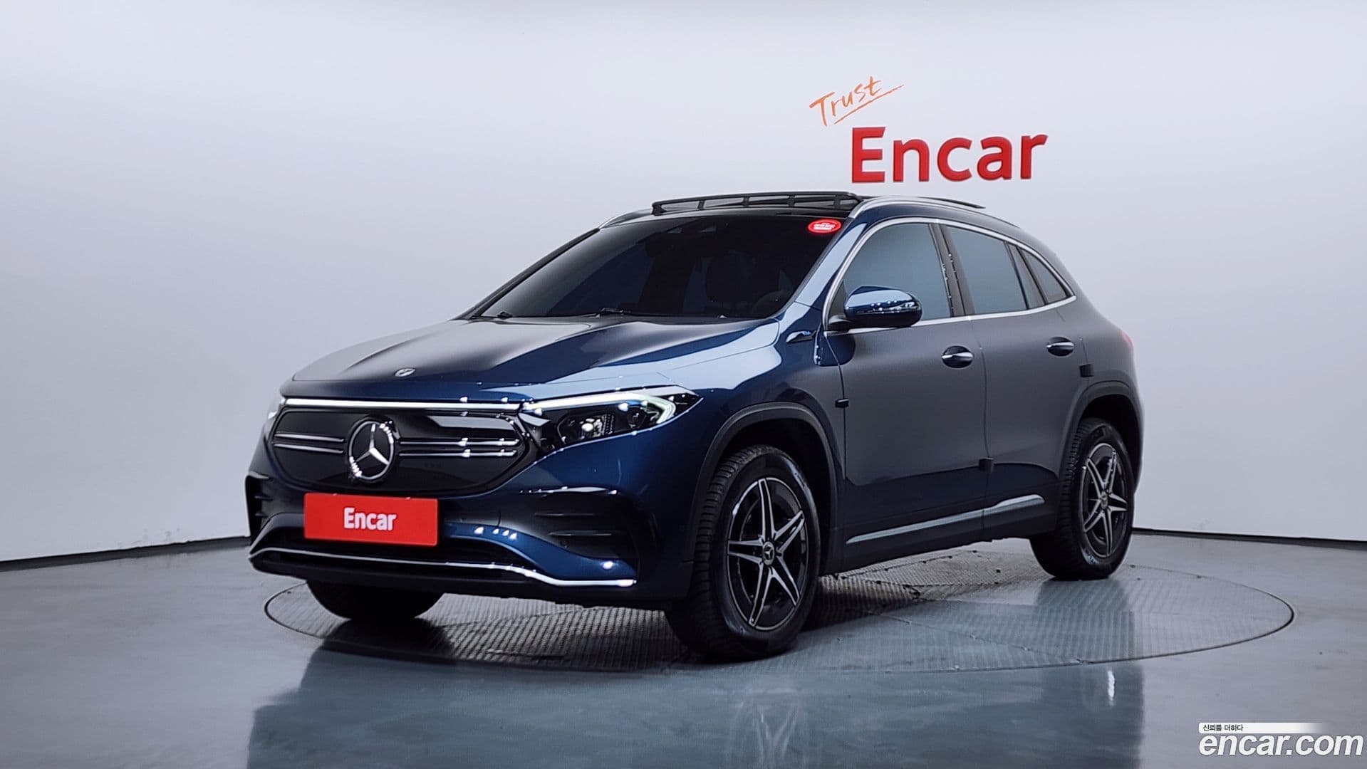 Main__Slider__Photo:EQA Mercedes-Benz 2022.3-0