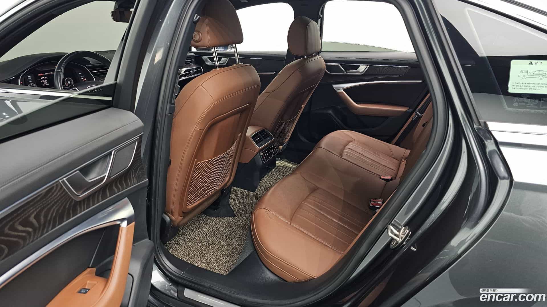 A6 Audi 2021.11-OPTION-016