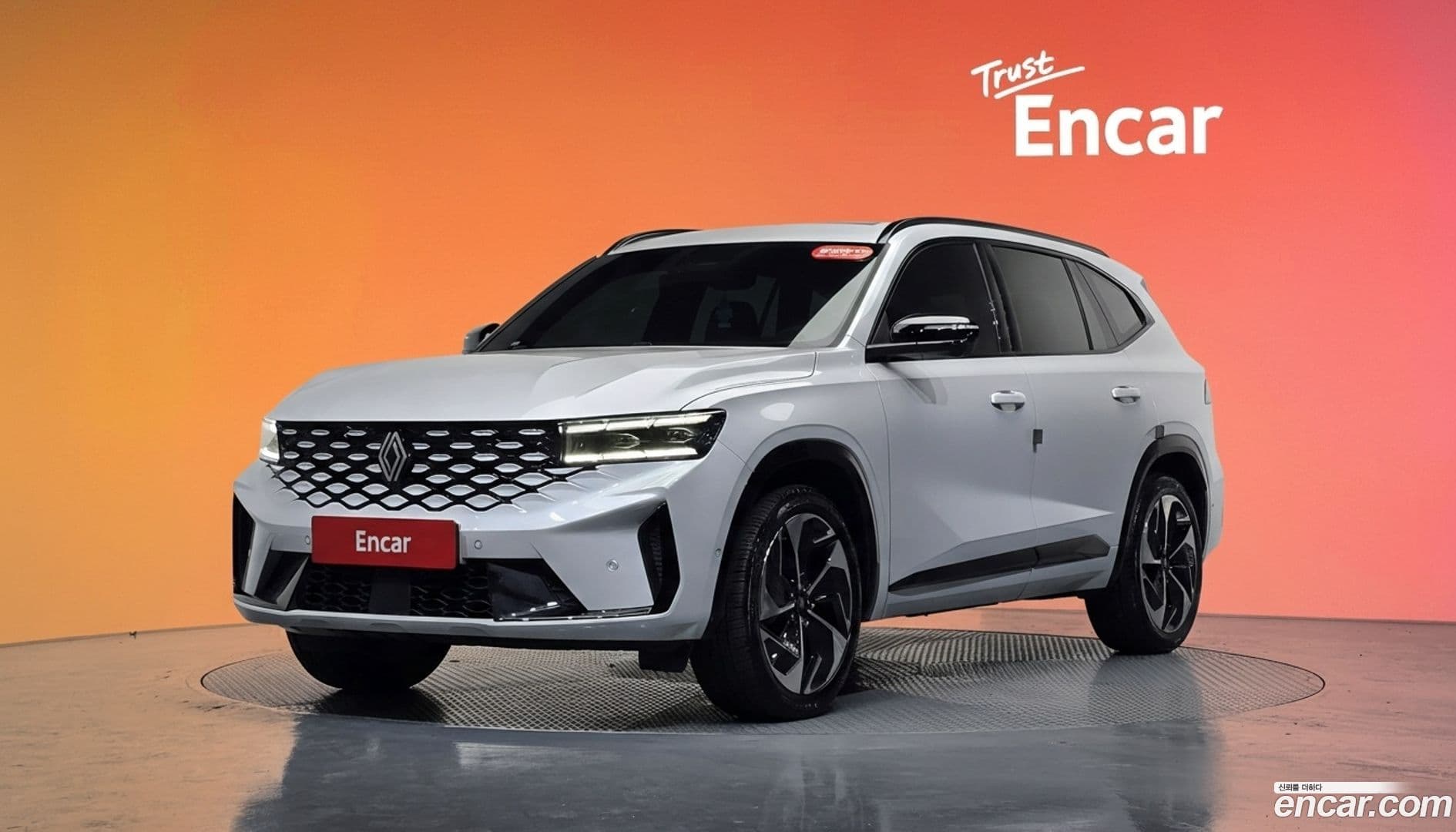 Main__Slider__Photo:Grand Koleos Renault Korea 2024.10-0