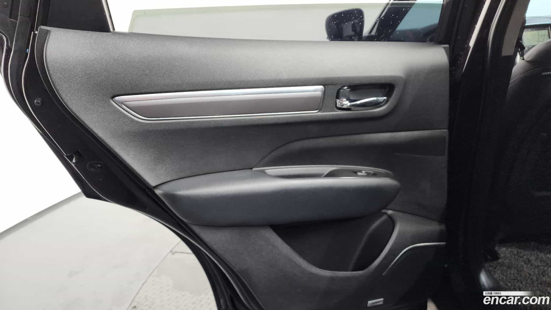 QM6 Renault Korea 2017.11-INNER-035