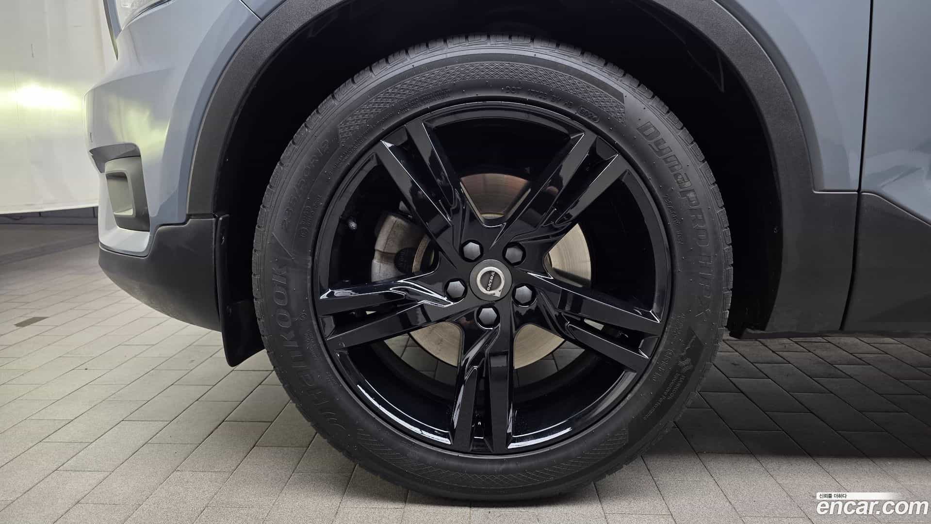 XC40 Volvo 2021.11-OUTER-005