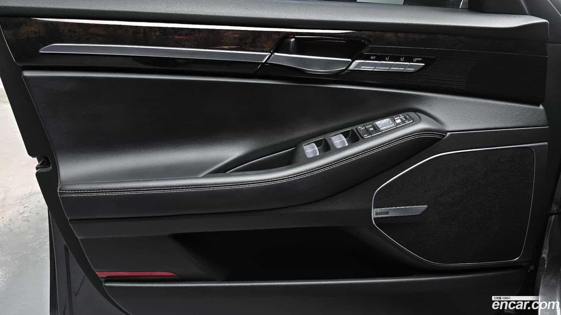 G90 Genesis 2019.2-INNER-034