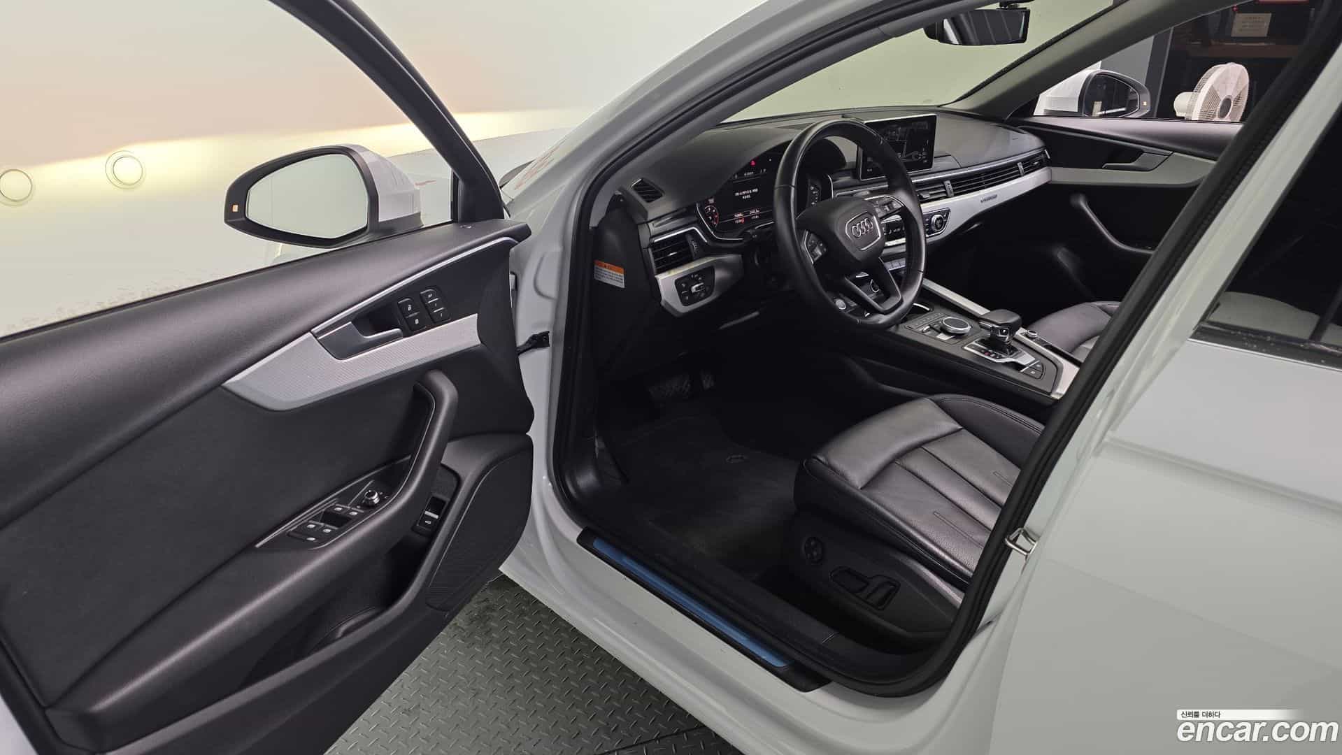A4 Audi 2018.10-INNER-010