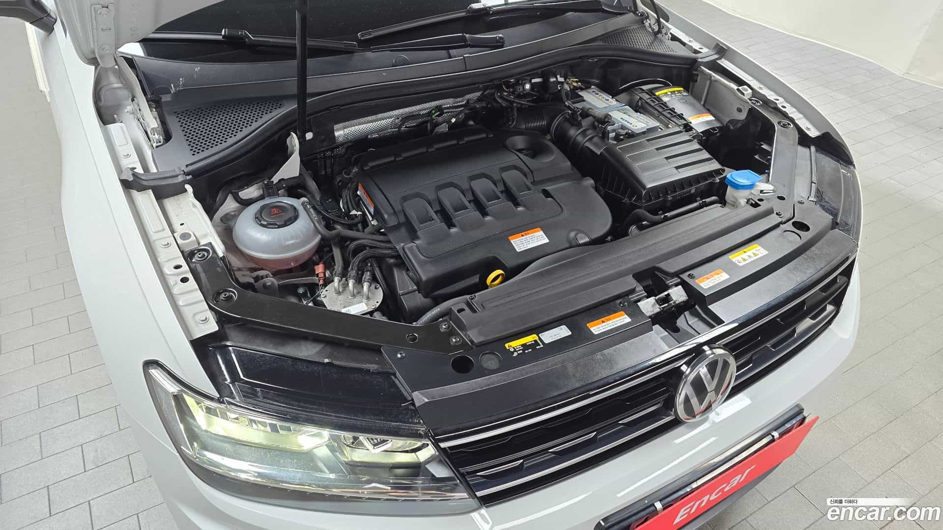 Tiguan Volkswagen 2020.9-OUTER-006