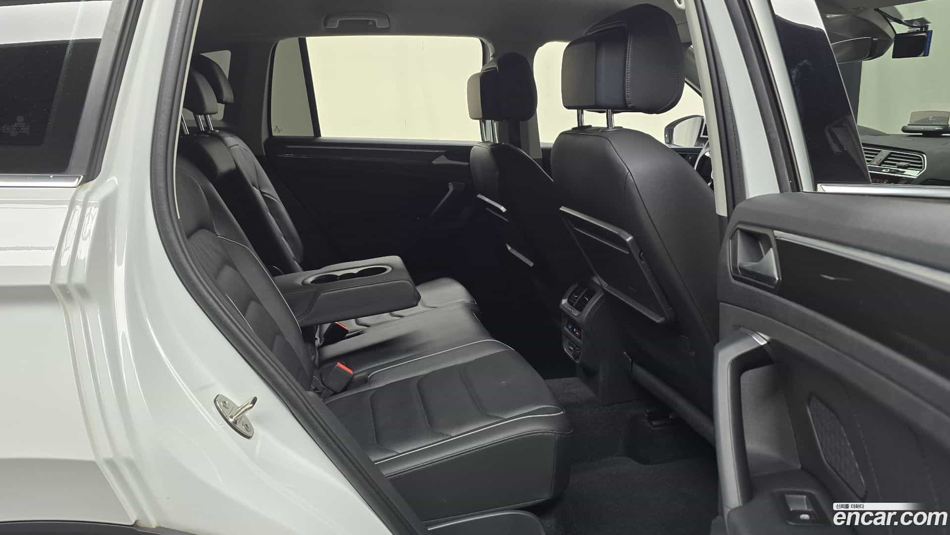 Tiguan Volkswagen 2020.9-OPTION-016