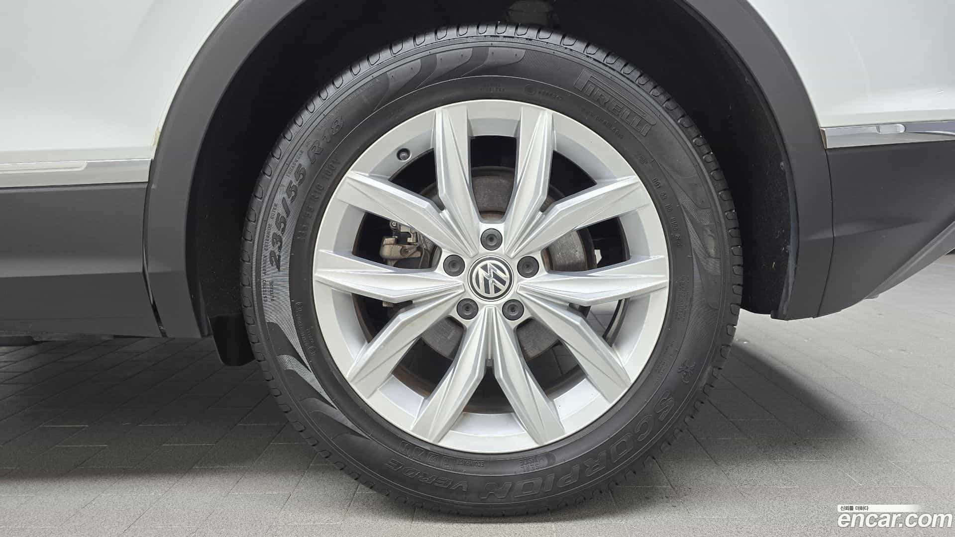 Tiguan Volkswagen 2020.9-OUTER-031