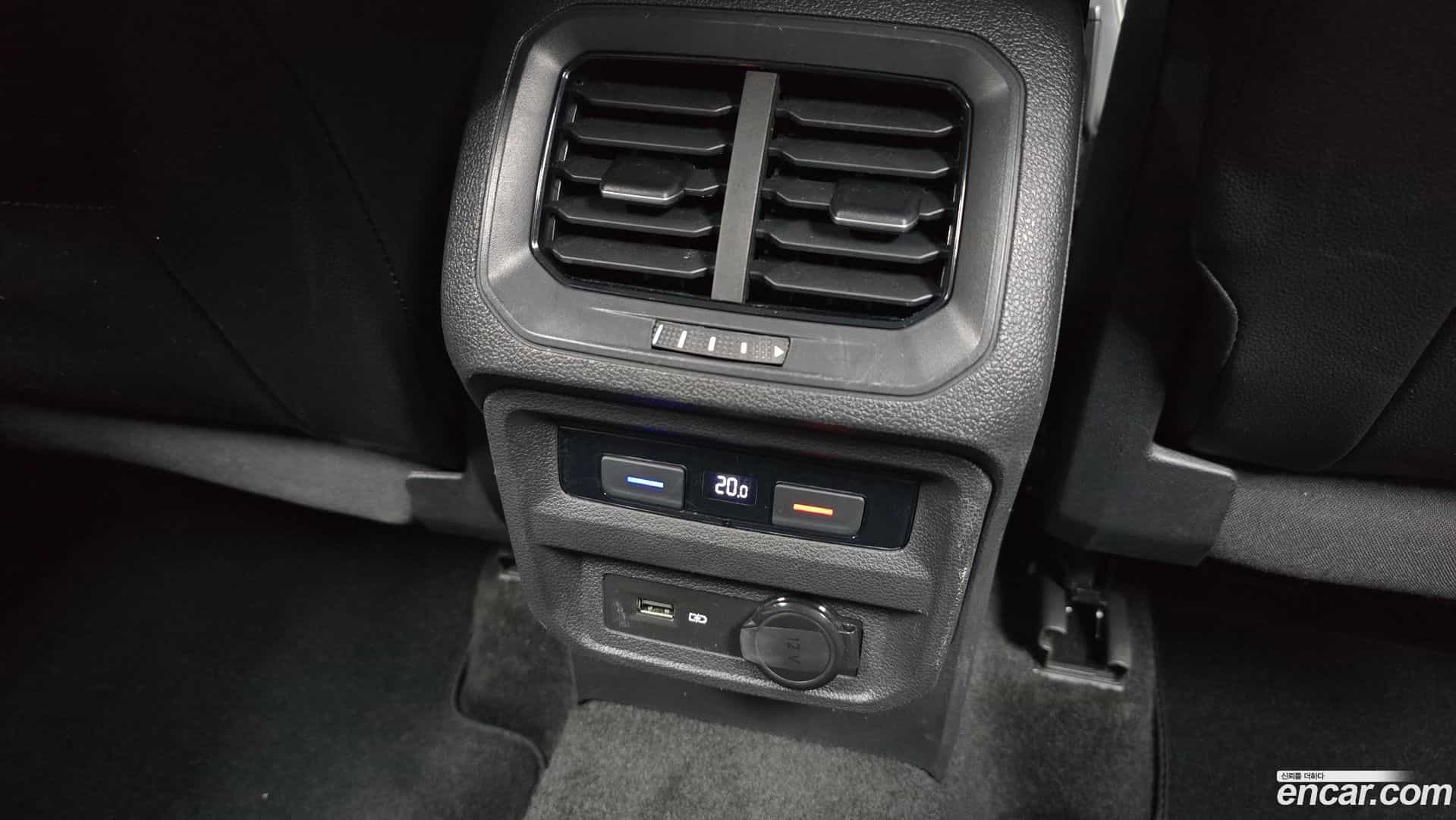 Tiguan Volkswagen 2020.9-OPTION-044