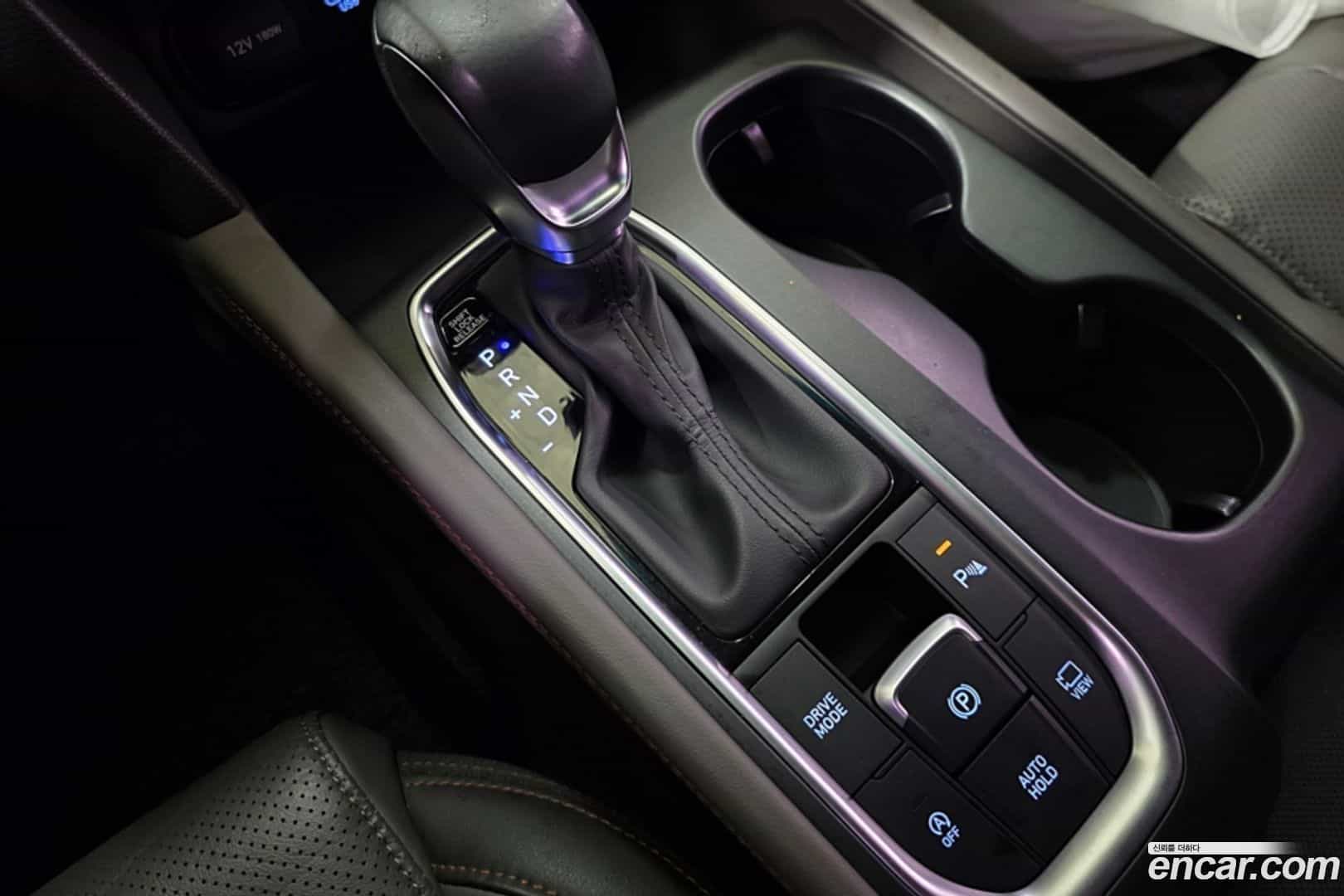 Santafe Hyundai 2019.0-INNER-009