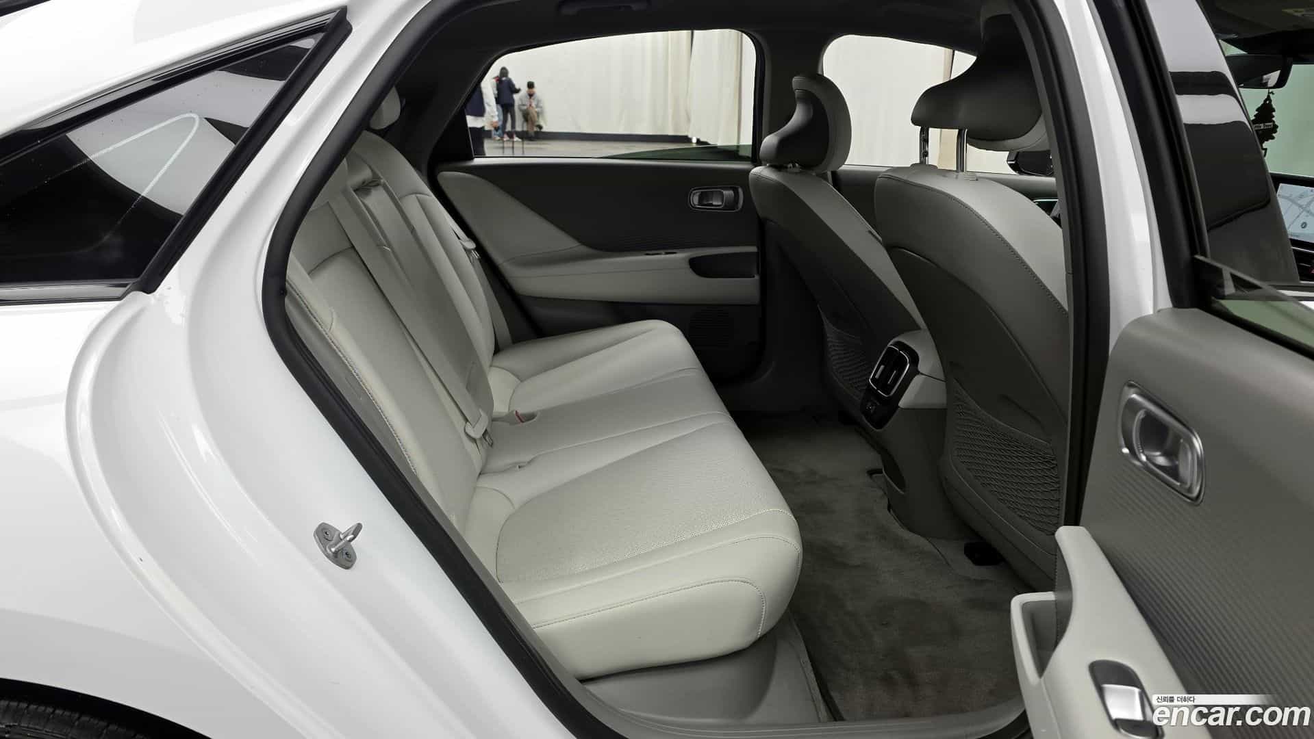 Ioniq6 Hyundai 2022.11-OPTION-015
