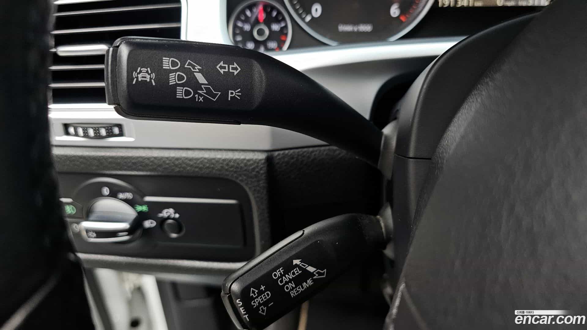 Touareg Volkswagen 2016.3-OPTION-018