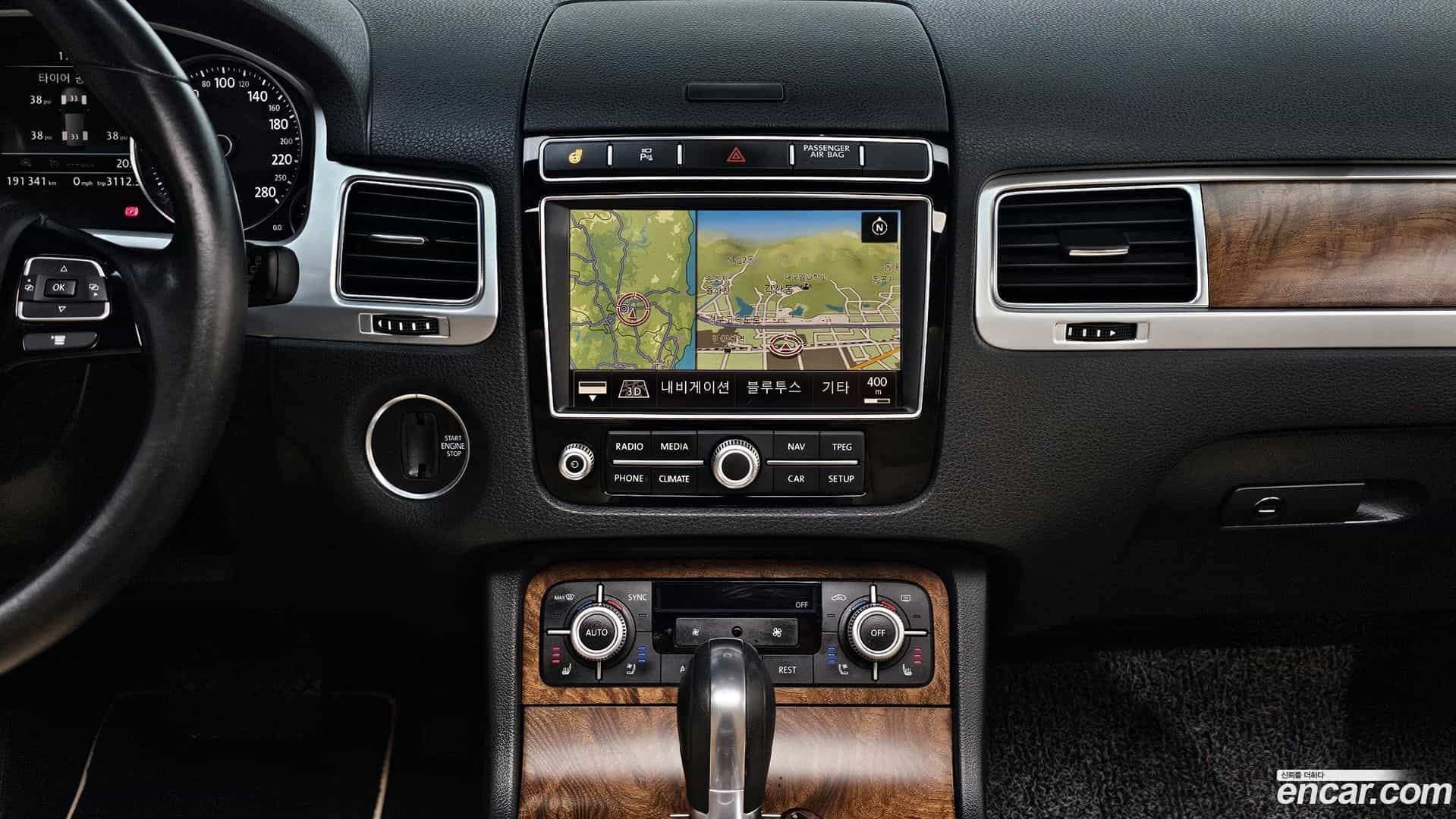 Touareg Volkswagen 2016.3-OPTION-019
