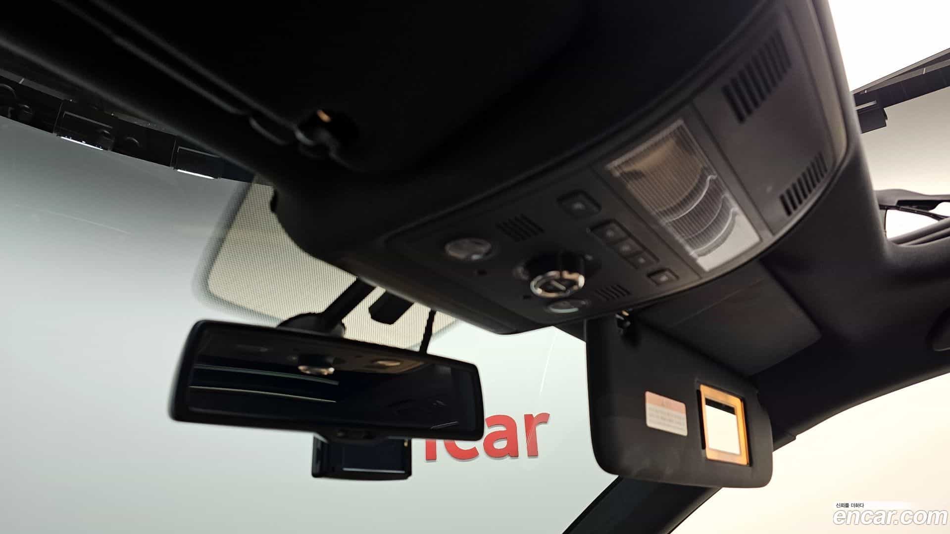 Touareg Volkswagen 2016.3-OPTION-043