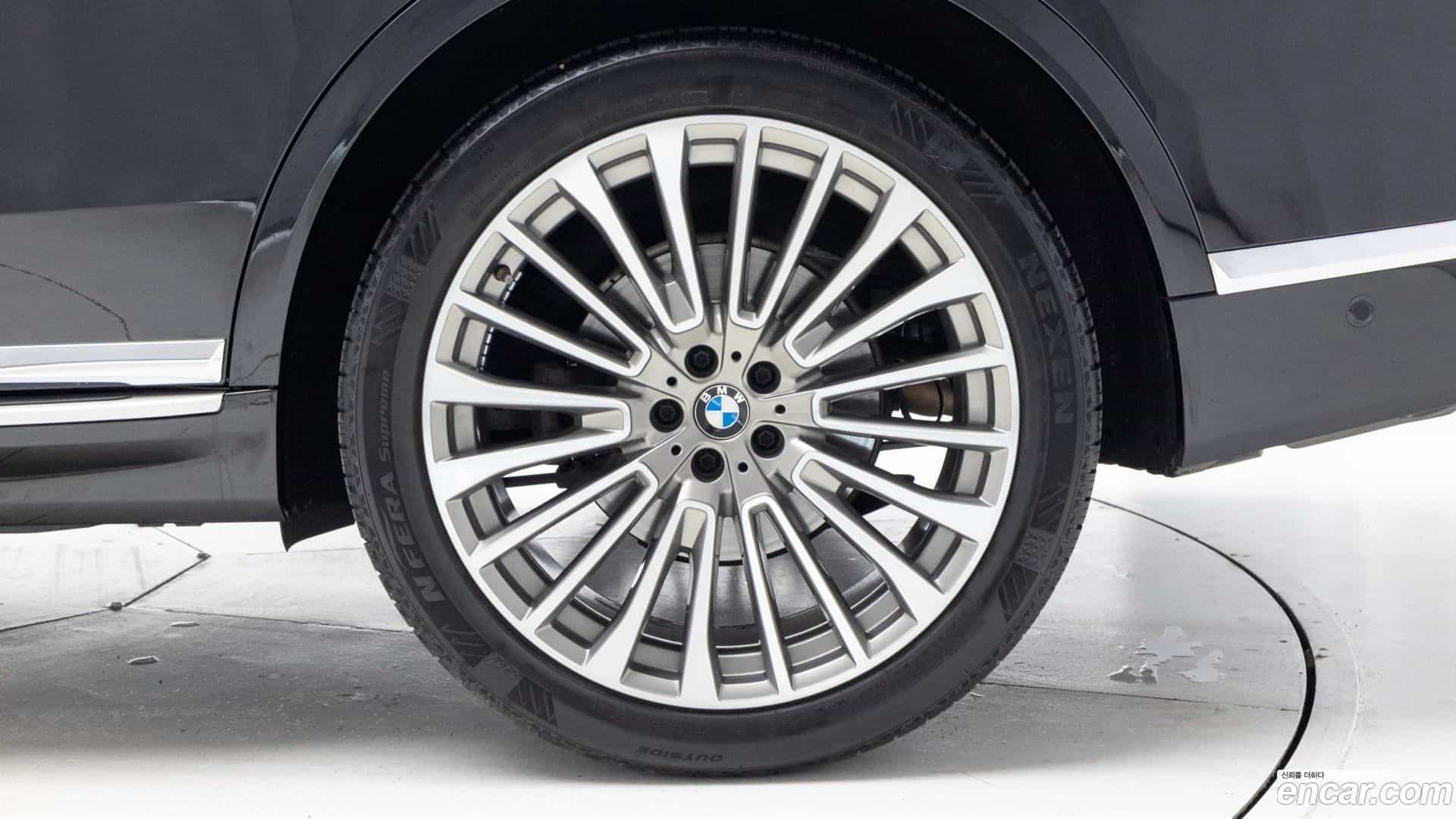 X7 BMW 2022.2-OUTER-005