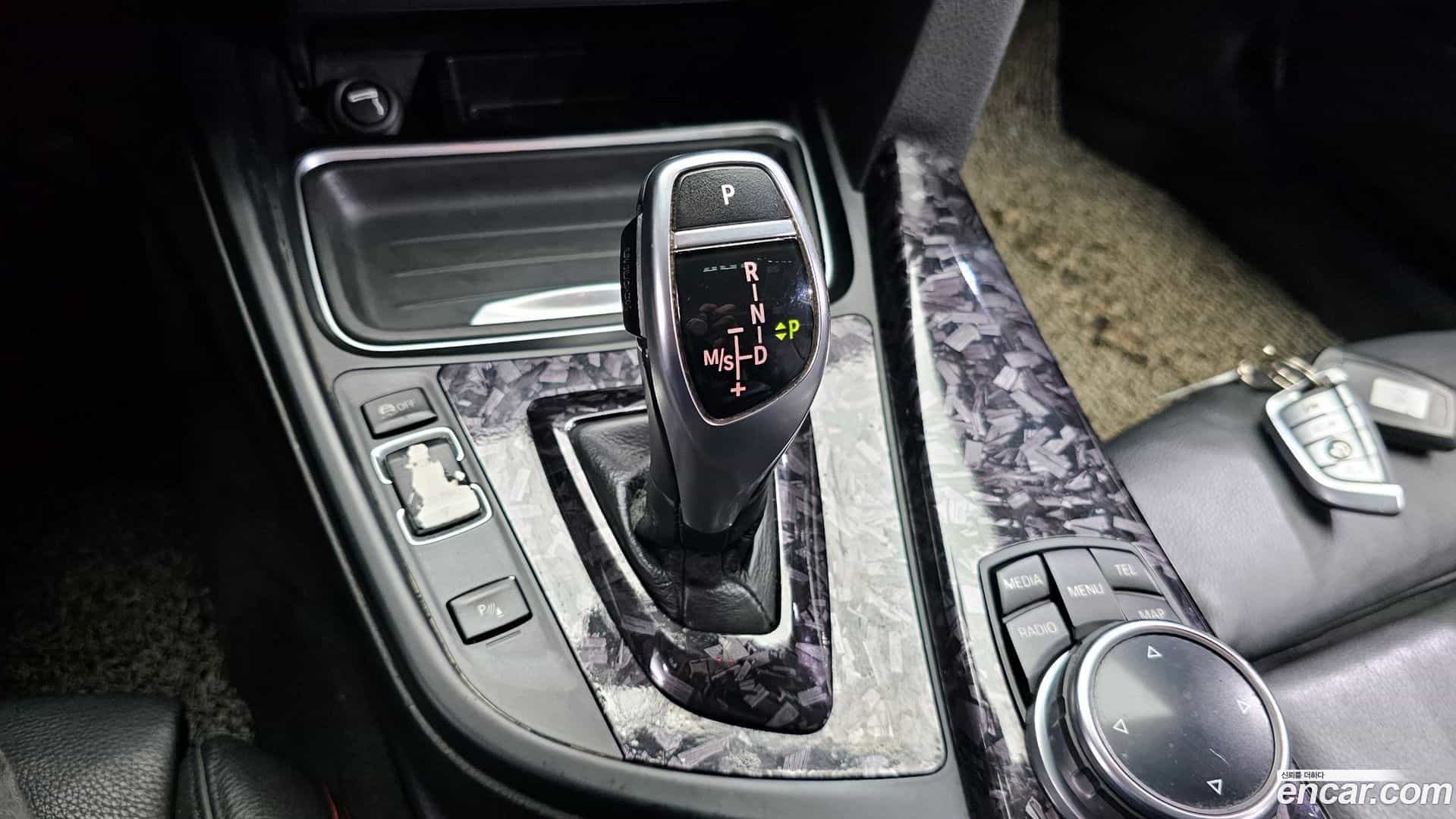 3-Series BMW 2015.1-INNER-009
