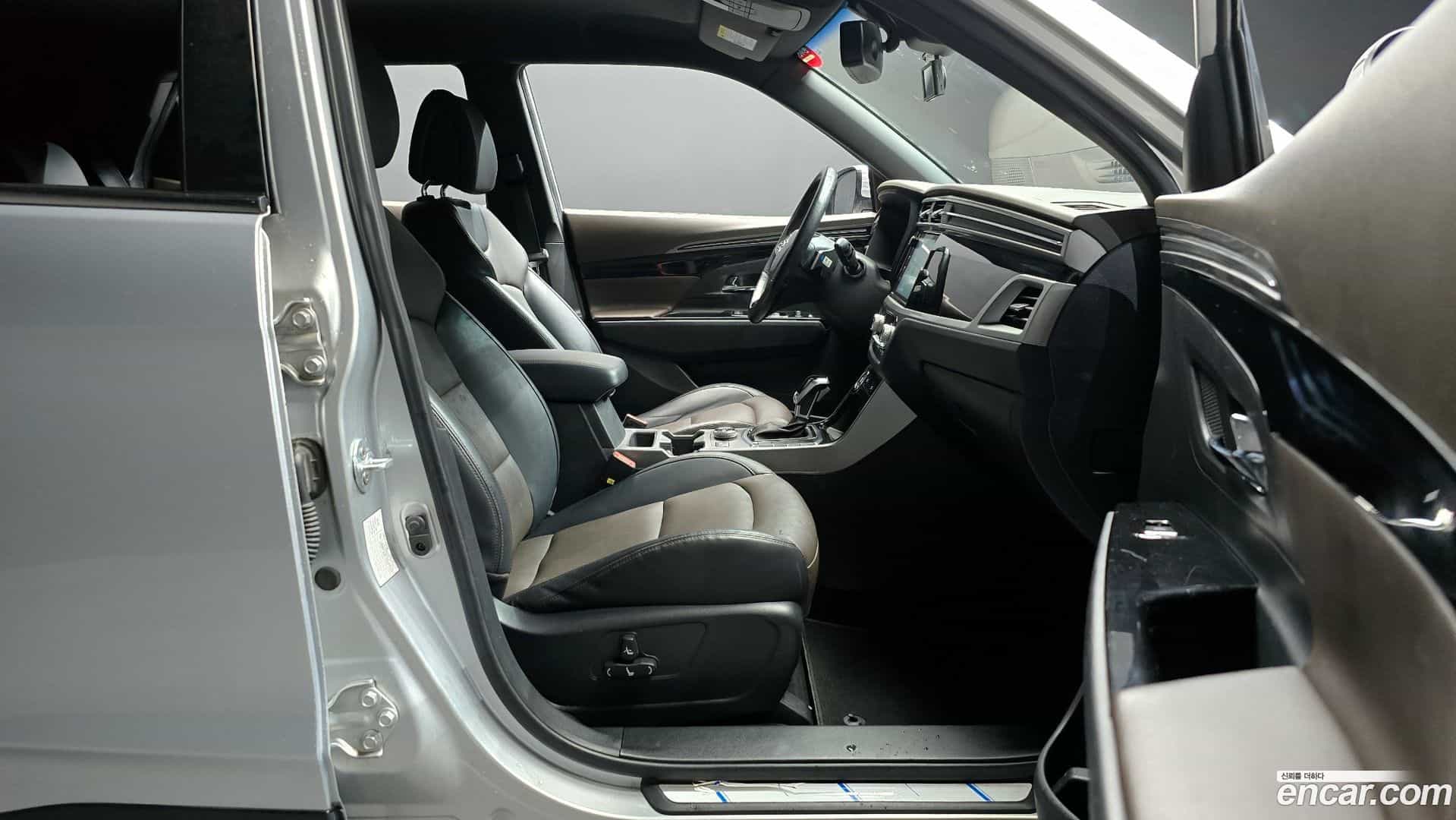 KORANDO KG Mobility 2019.2-OPTION-015
