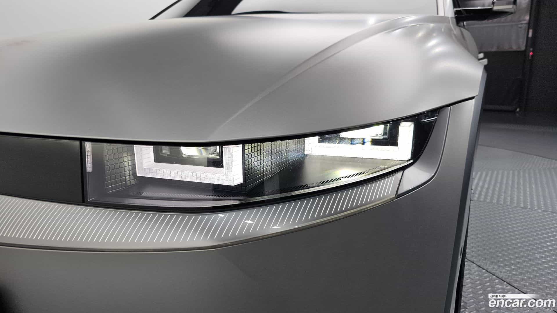 Ioniq5 Hyundai 2022.1-OUTER-032