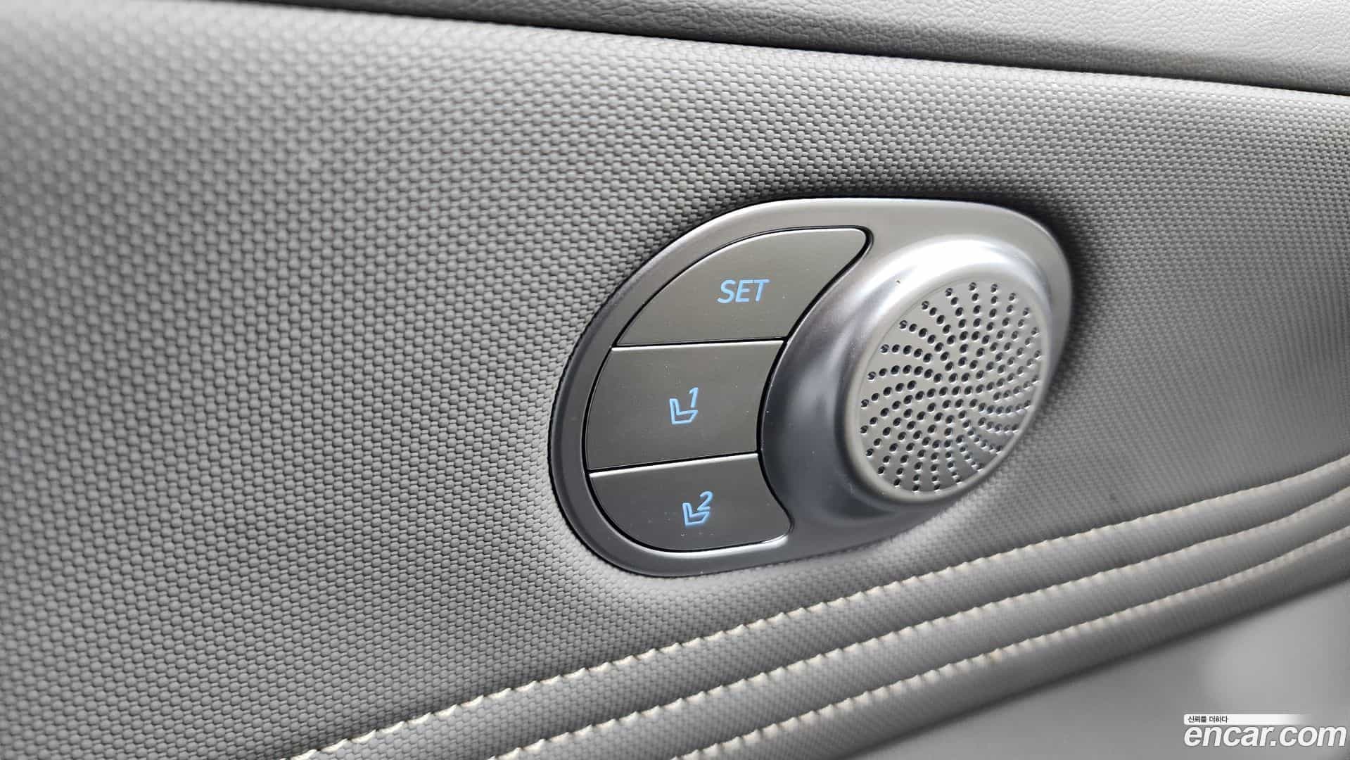 AVANTE Hyundai 2023.3-OPTION-044