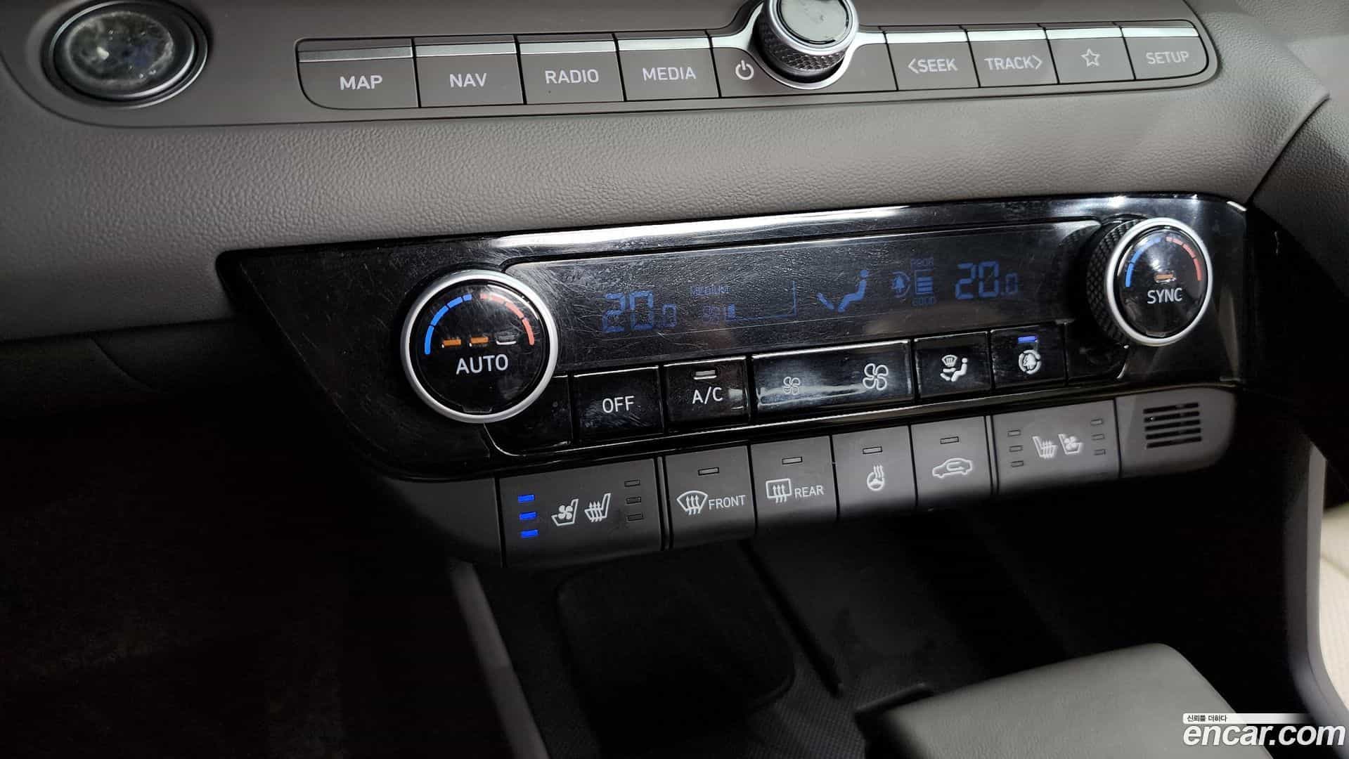 AVANTE Hyundai 2023.3-OPTION-047