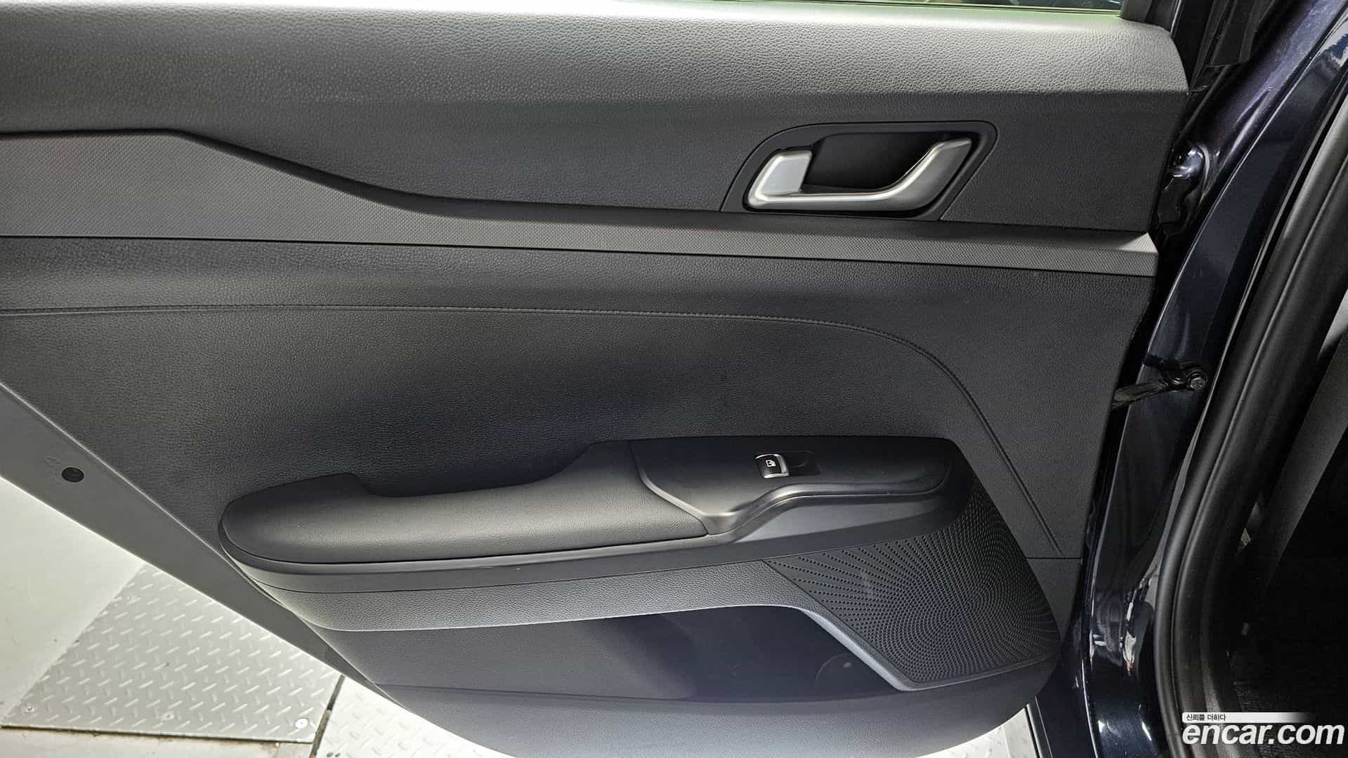 K5 Kia 2022.1-INNER-035