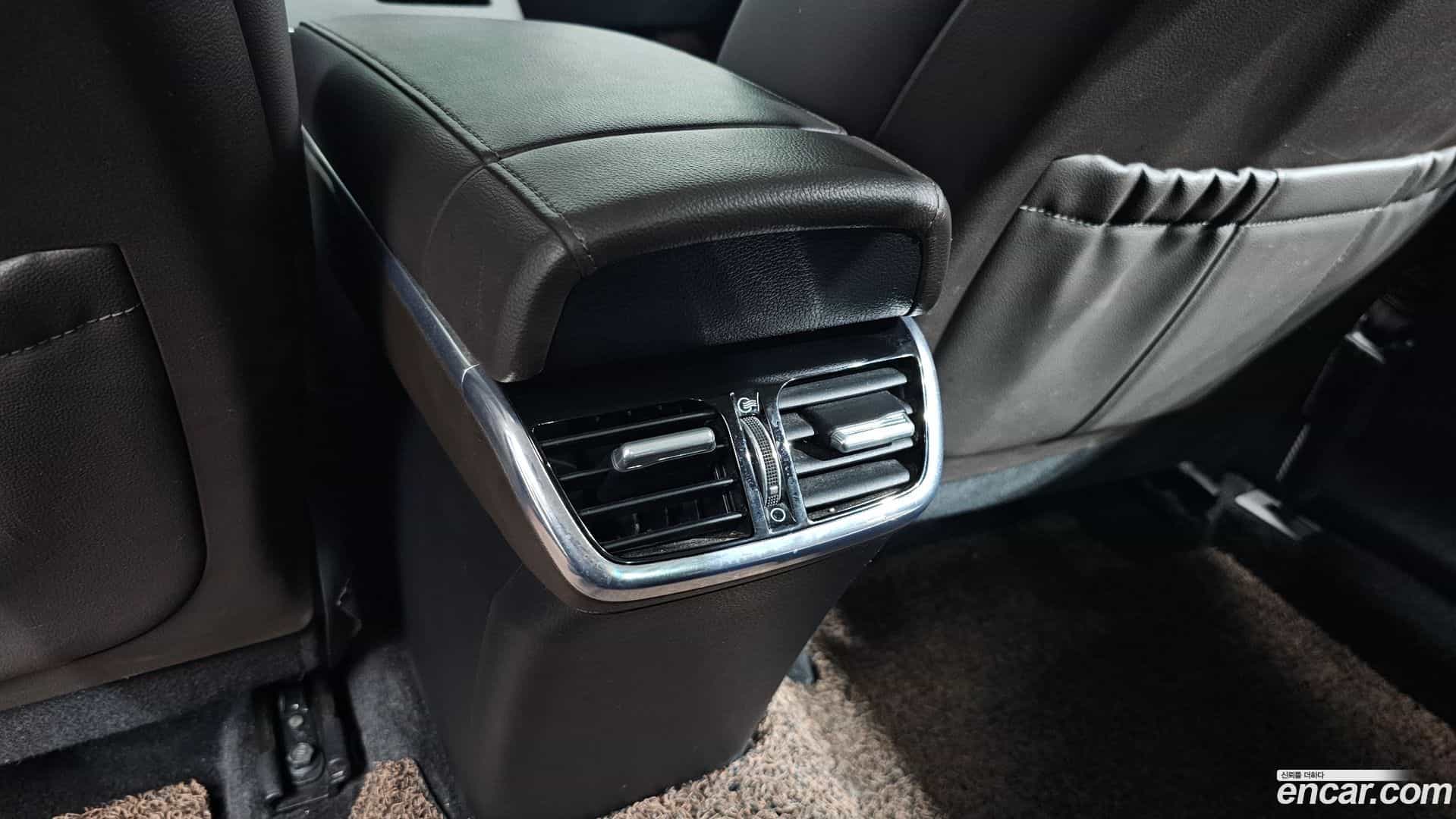Grandeur Hyundai 2020.0-OPTION-044