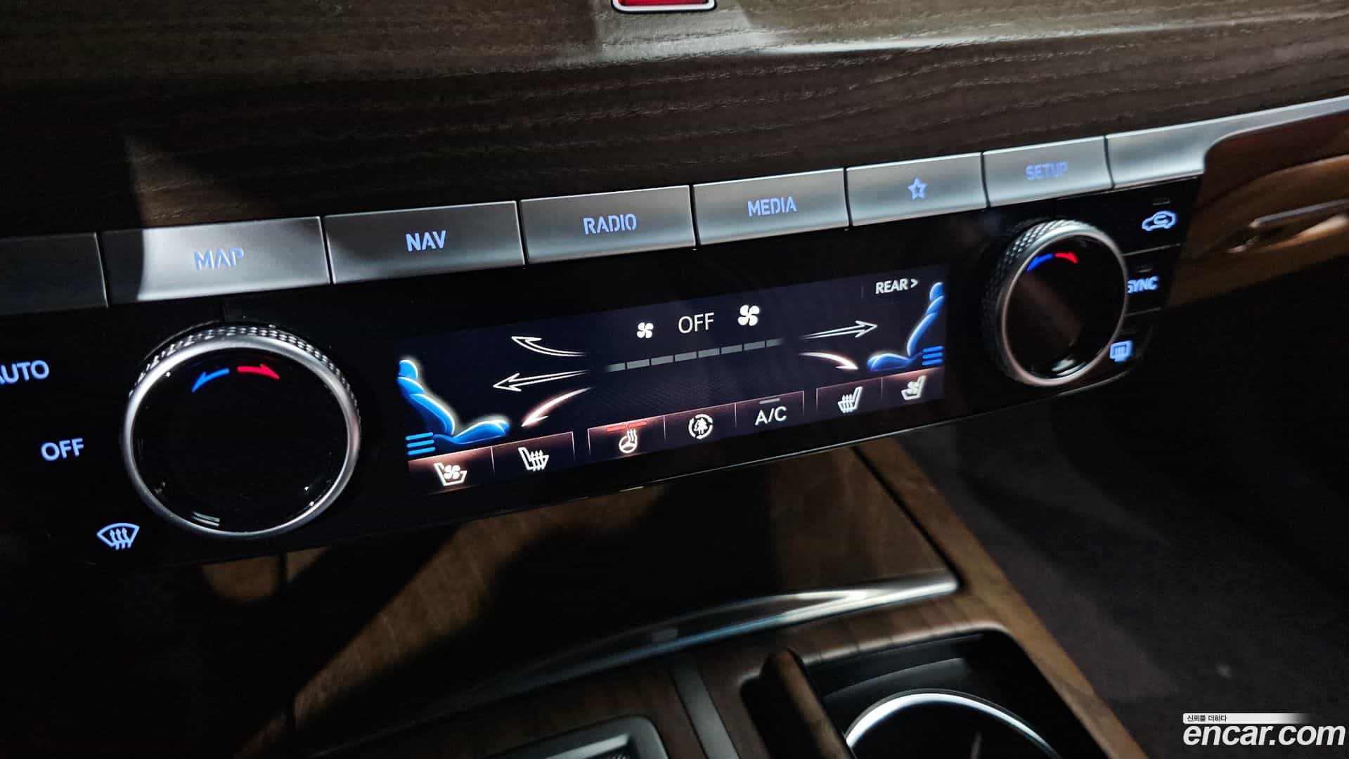G80 Genesis 2022.2-OPTION-022