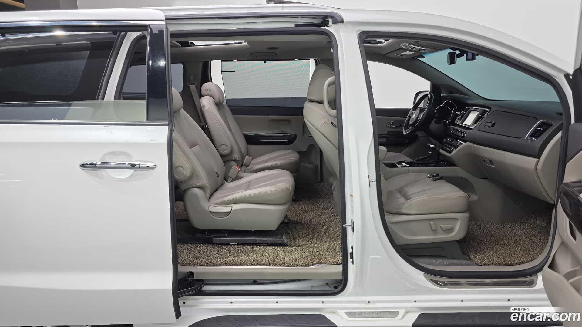 Canival Kia 2017.10-OPTION-023