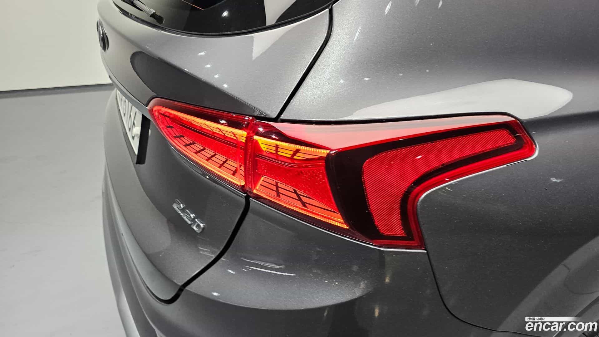Santafe Hyundai 2018.10-OUTER-033