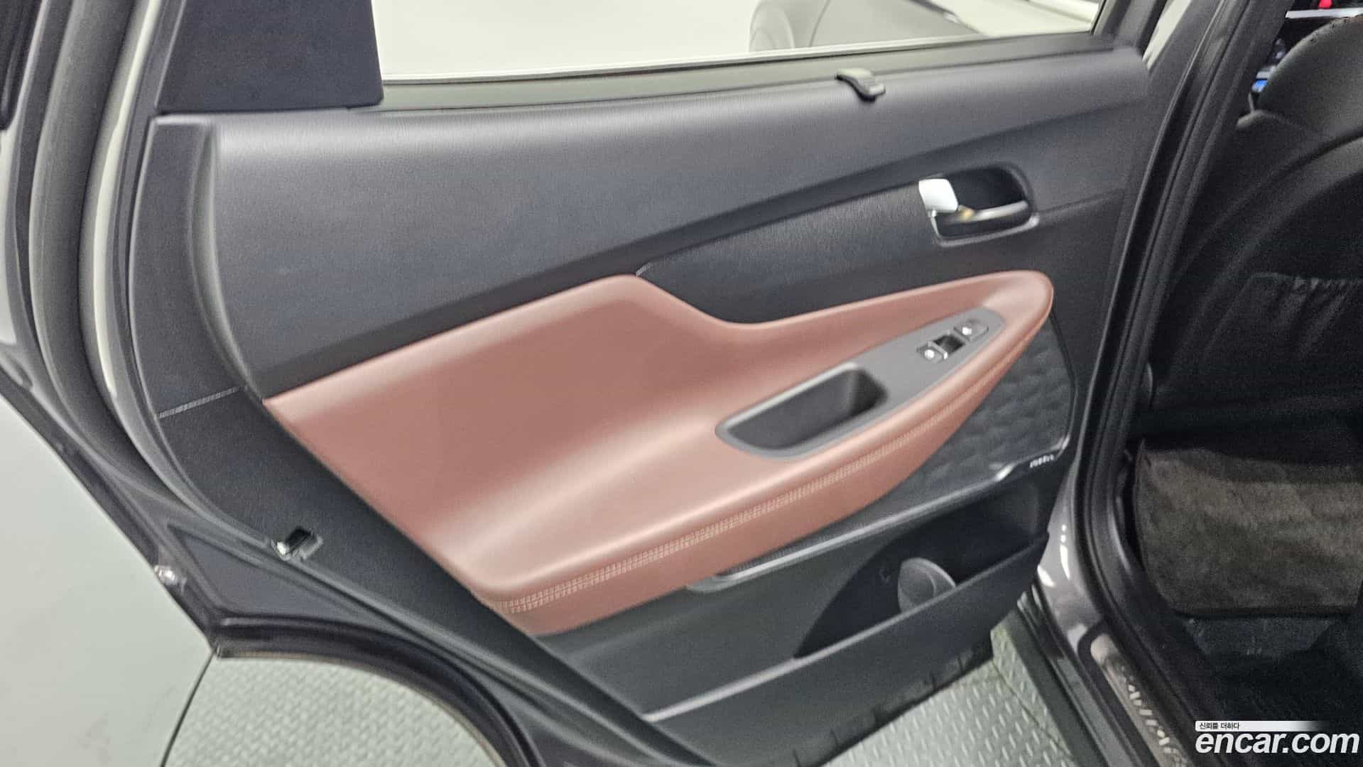Santafe Hyundai 2018.10-INNER-035