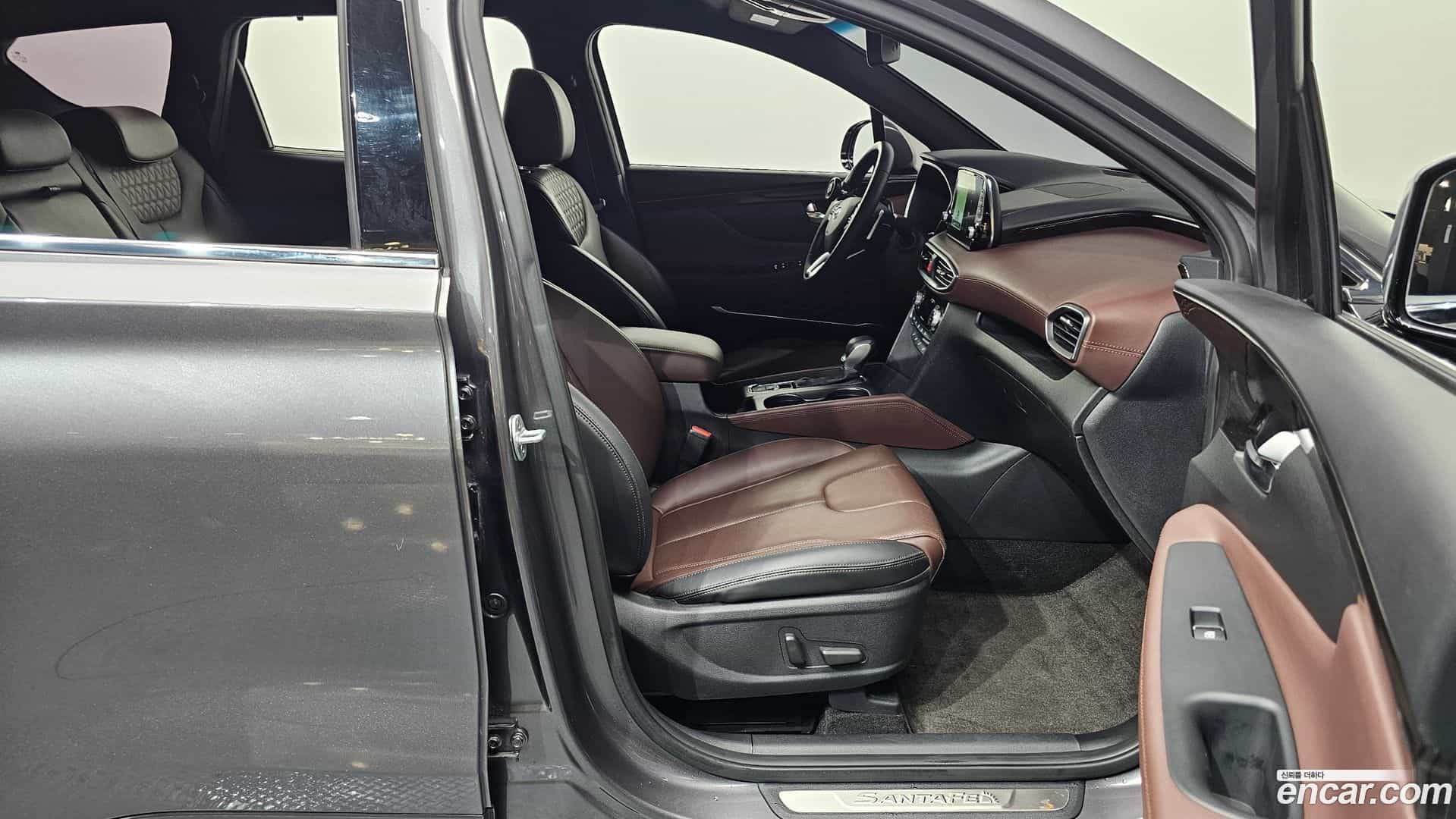 Santafe Hyundai 2018.10-INNER-036