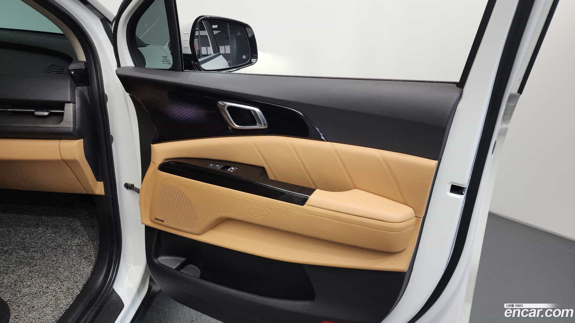 Canival Kia 2022.2-INNER-034