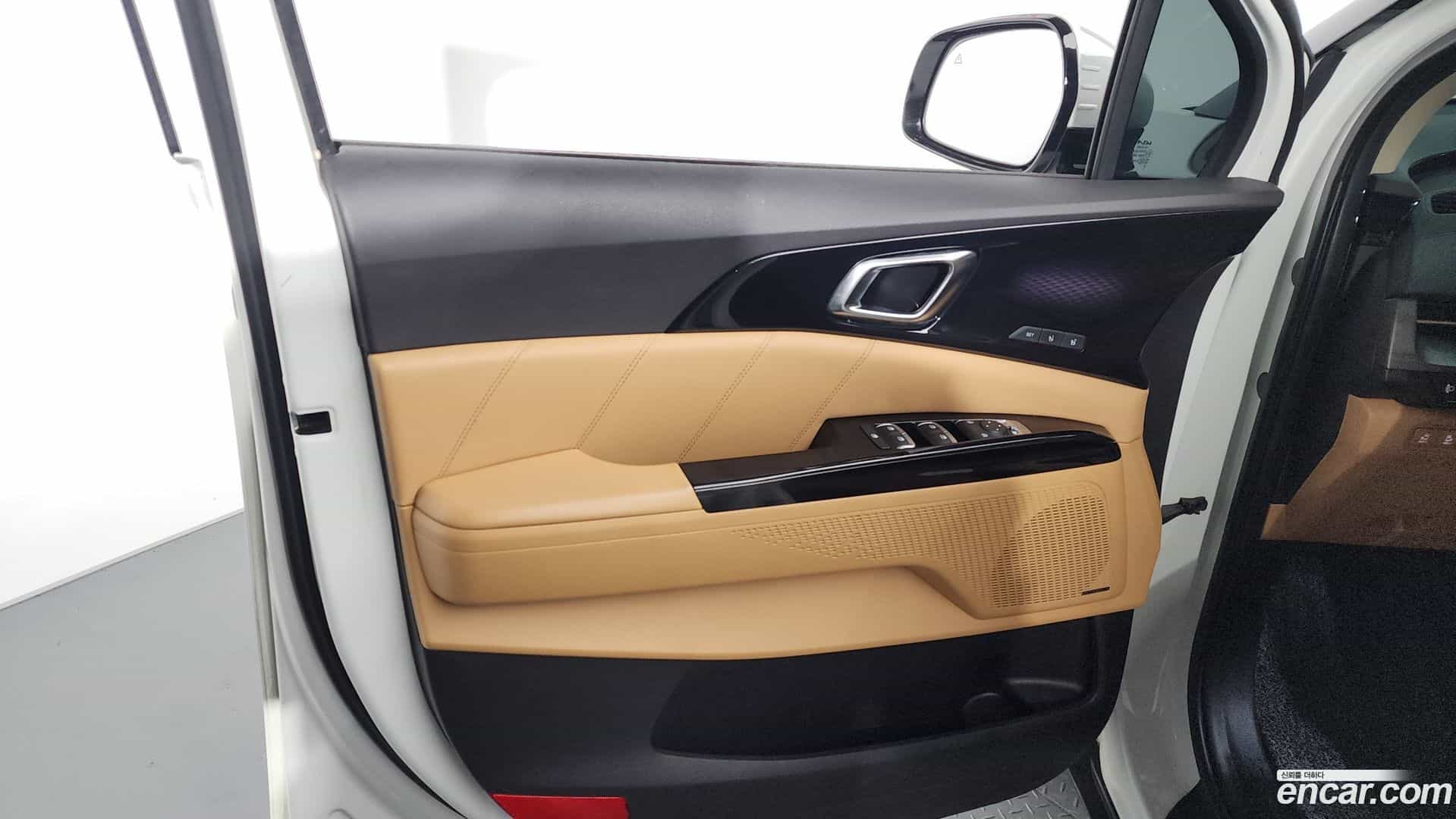 Canival Kia 2022.2-INNER-035