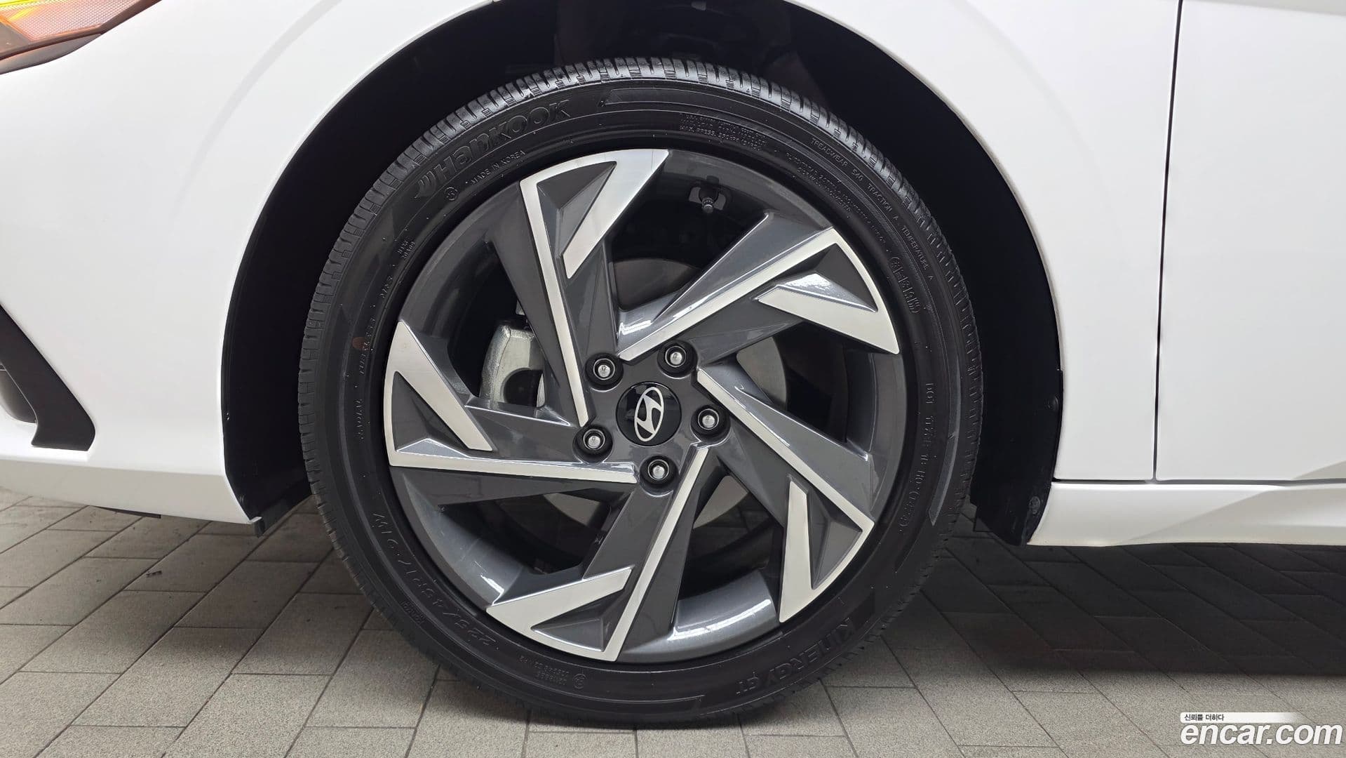Main__Slider__Photo:AVANTE Hyundai 2024.3-4