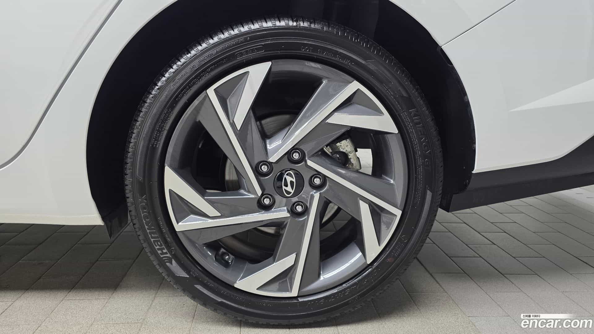AVANTE Hyundai 2024.3-OUTER-031