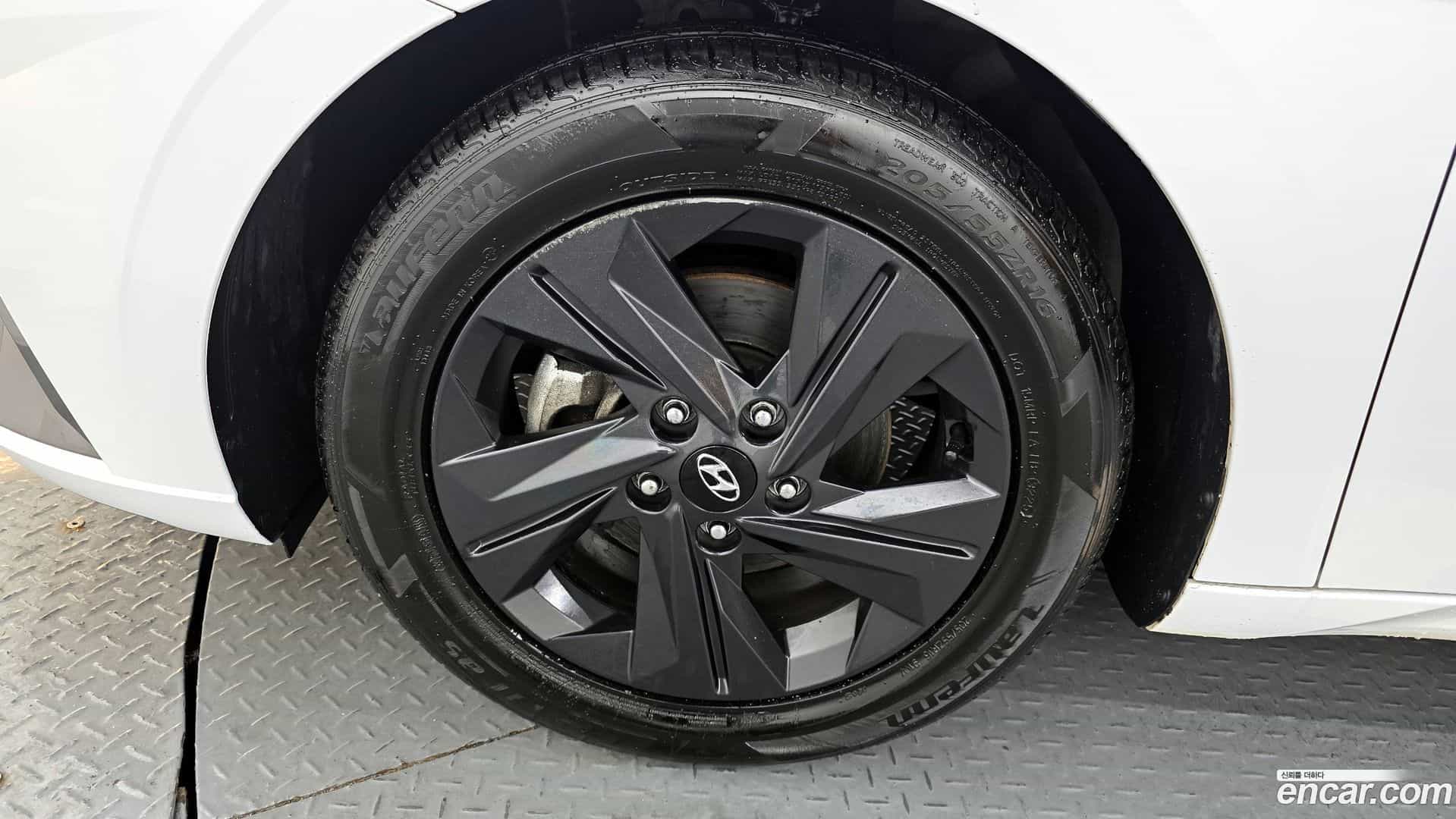 AVANTE Hyundai 2022.8-OUTER-005